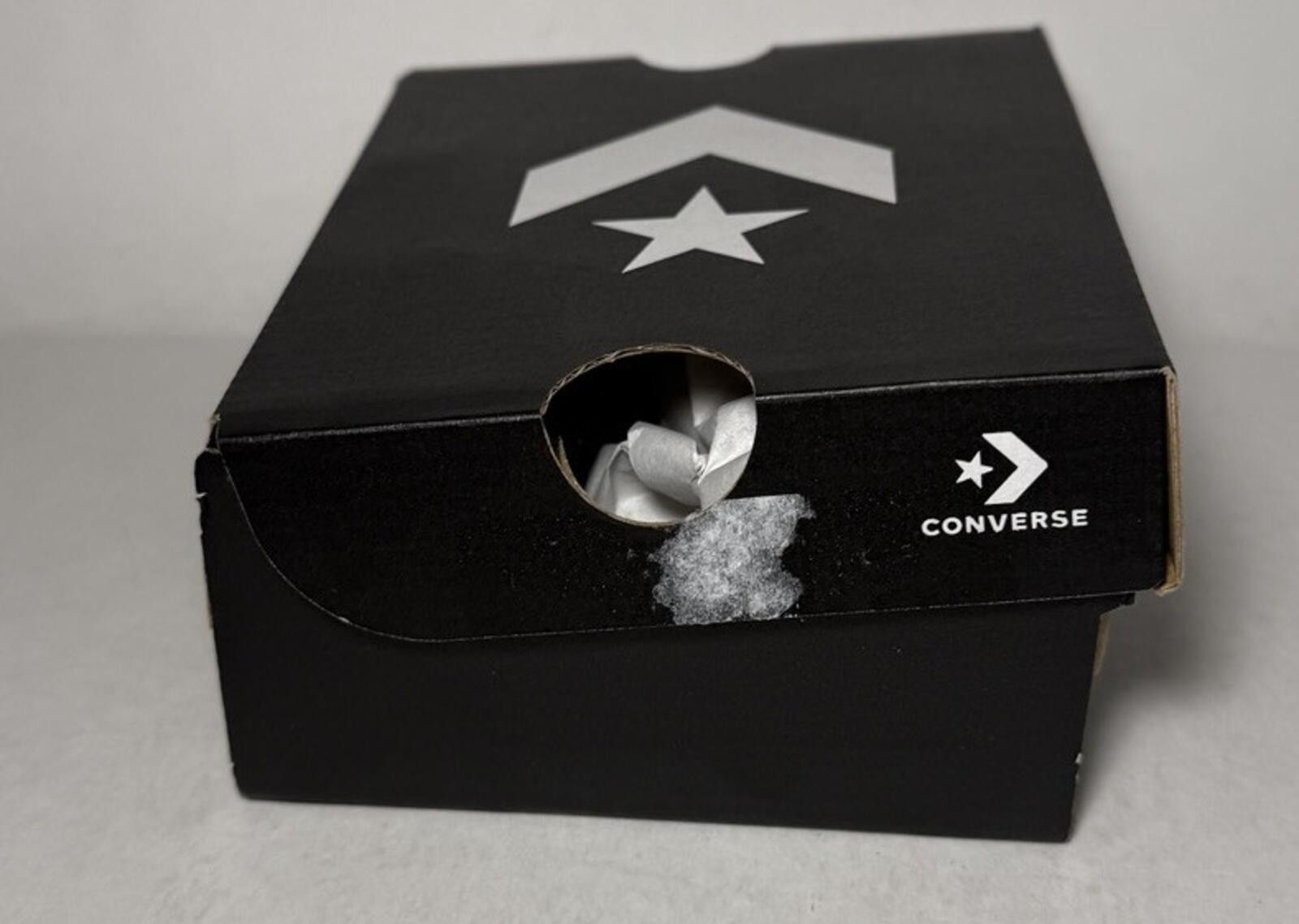Converse Converse Chuck Taylor All Star CT 2V OX Shoes Navy/White Size US 5 / EU 37 - 8 Thumbnail