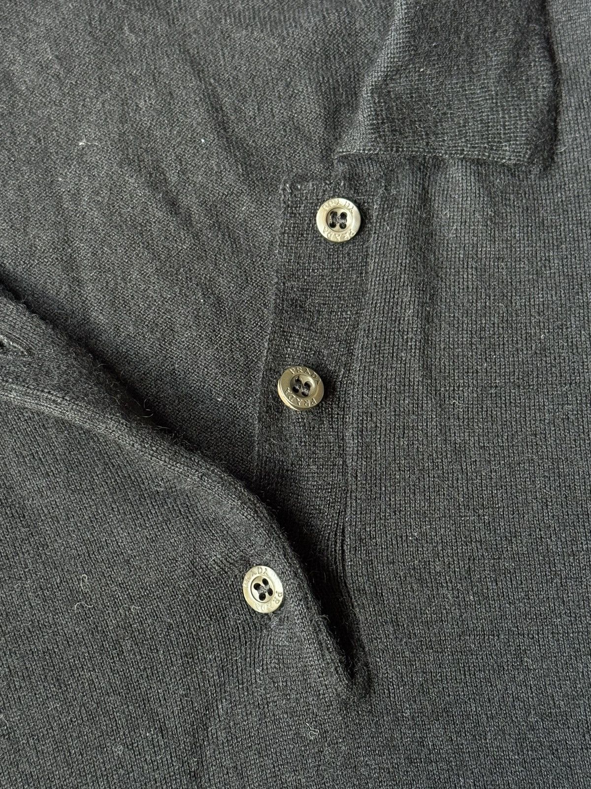 Prada Prada cashmere short sleeve button up Size XS / US 0-2 / IT 36-38 - 3 Thumbnail