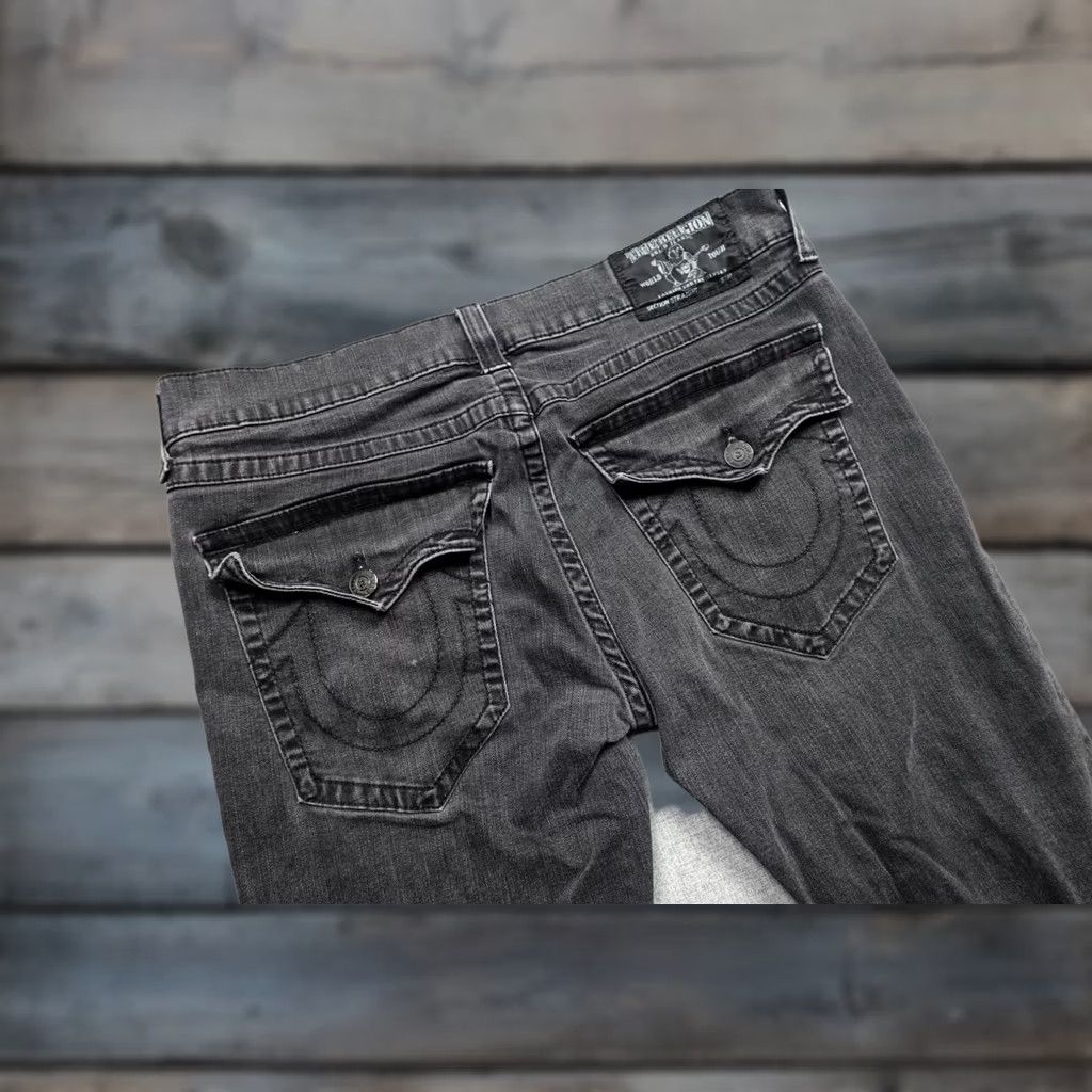True Religion True Religion Jeans Mens 38x34 Charcoal Gray 5-Pocket Straight Regular Denim Pants Size US 38 / EU 54 - 1 Thumbnail