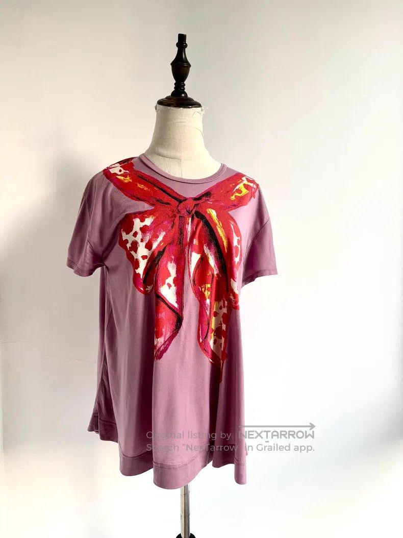 Vivienne Westwood Vivienne Westwood Pink Bow Tie Printed Short-Sleeve T-Shir Size M / US 6-8 / IT 42-44 - 1 Thumbnail