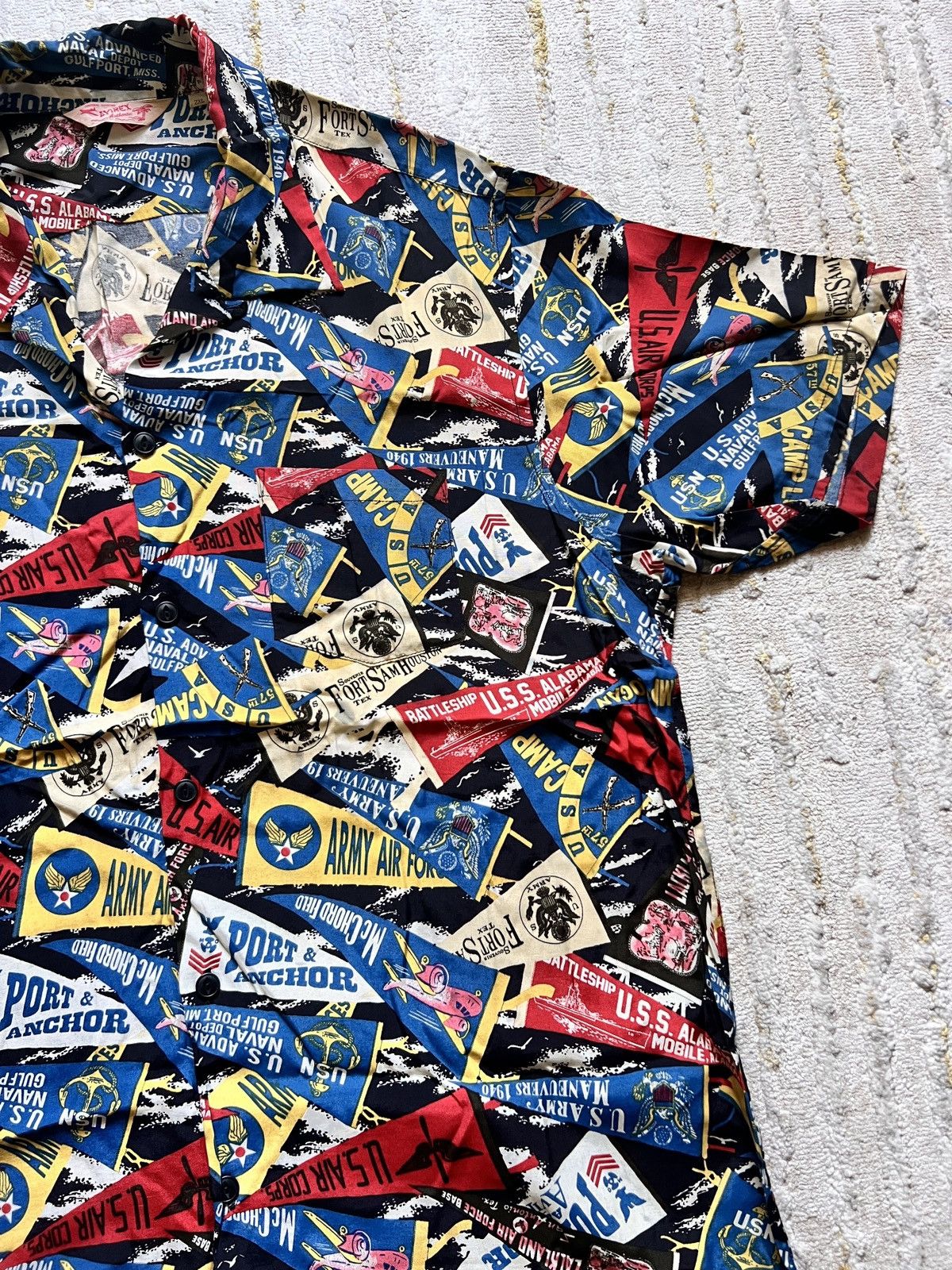 Avirex × Toyo Enterprises Avirex Army Flag Open Colar Hawaiian Shirt Size US XXL / EU 58 / 5 - 3 Thumbnail