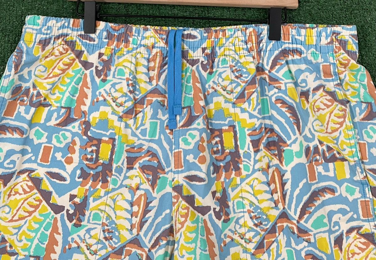 Patagonia Patagonia Funhoggers Thriving Planet Patterned Shorts XL Size US 42 / EU 58 - 2 Thumbnail