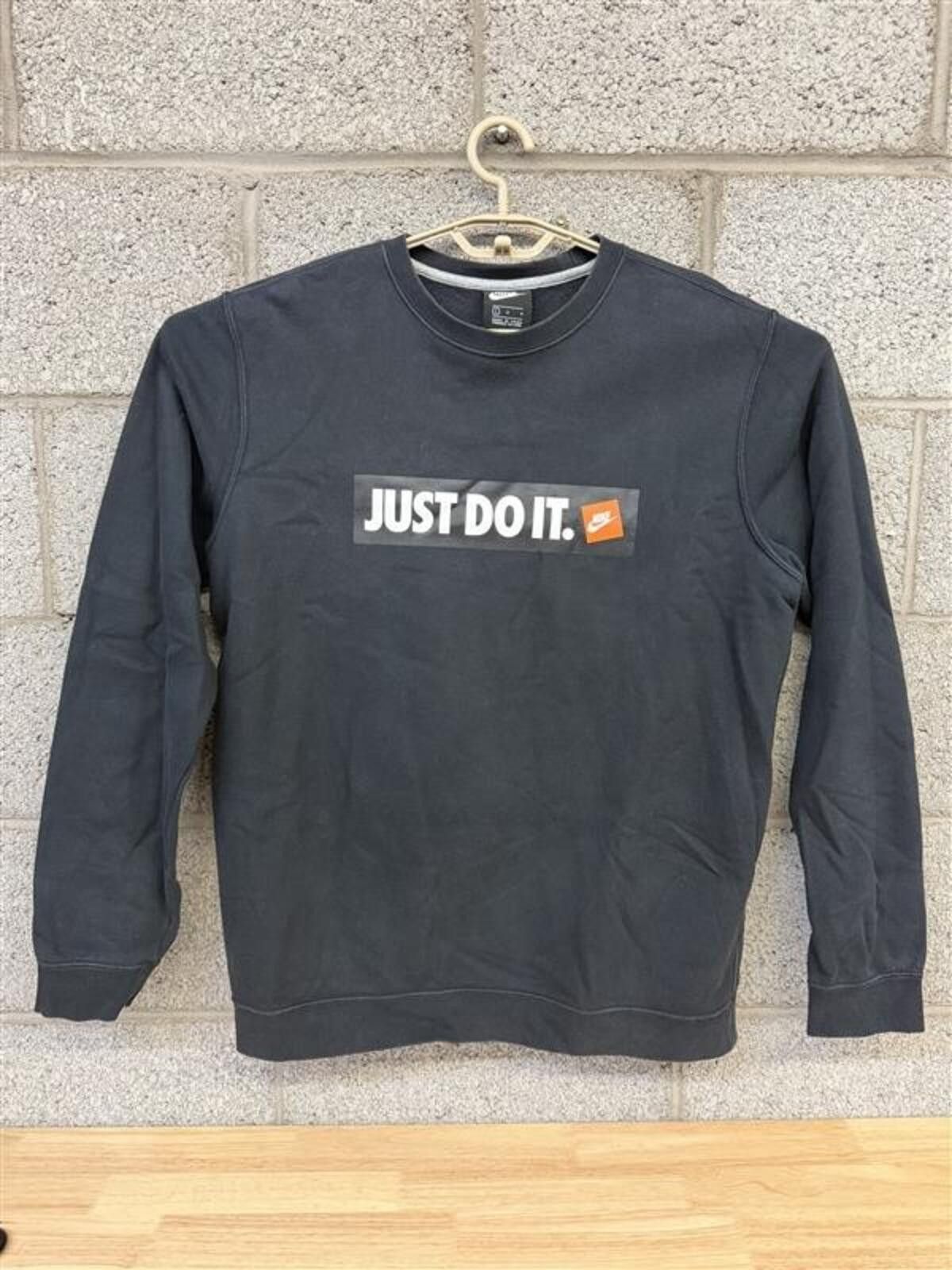 Nike Nike Just Do It Sweatshirt L 2010s Black Crewneck Streetwear Size US L / EU 52-54 / 3 - 1 Thumbnail
