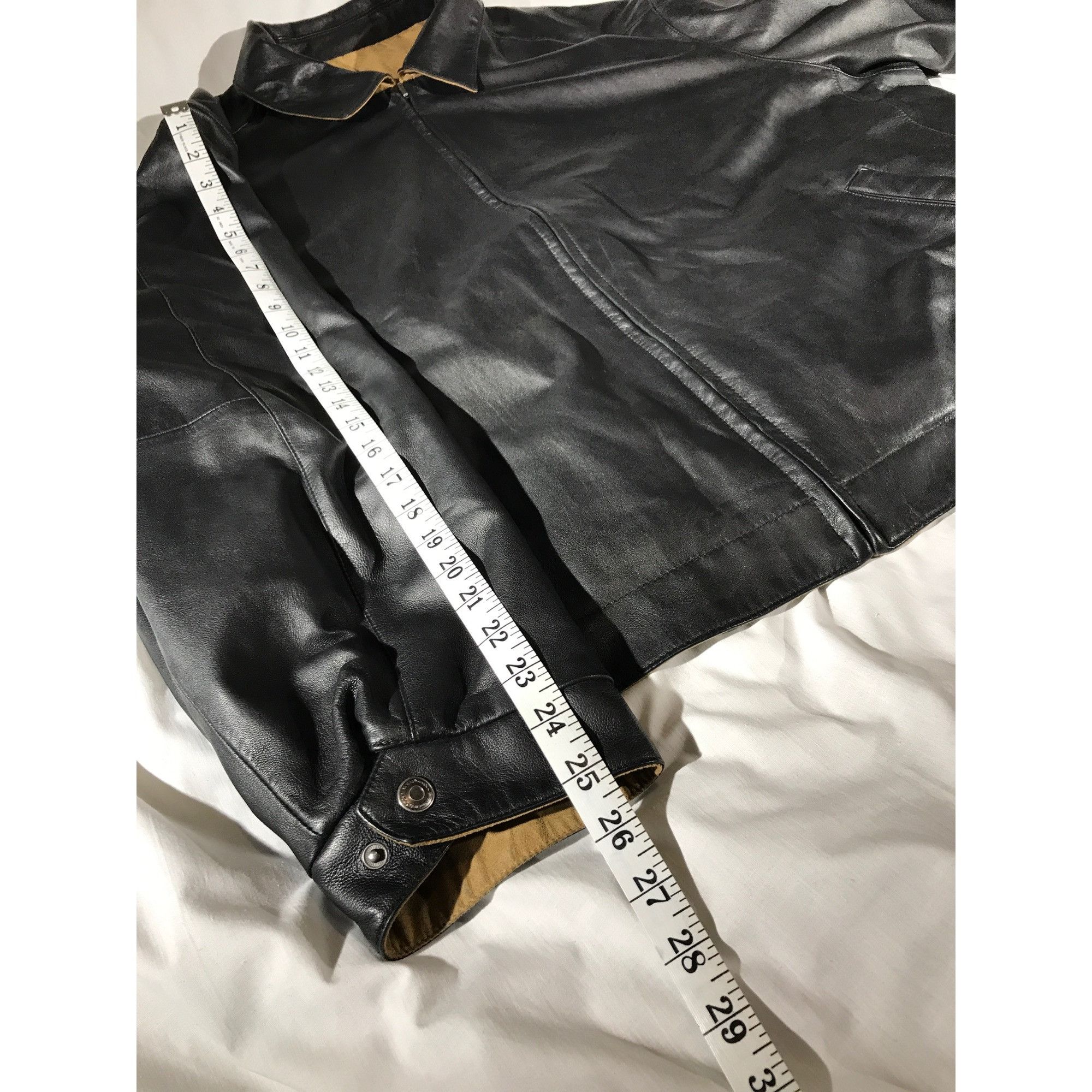Roundtree & Yorke Roundtree & Yorke Mens Reversible Black Lamb Skin Leather/Ta Size US XXL / EU 58 / 5 - 9 Thumbnail