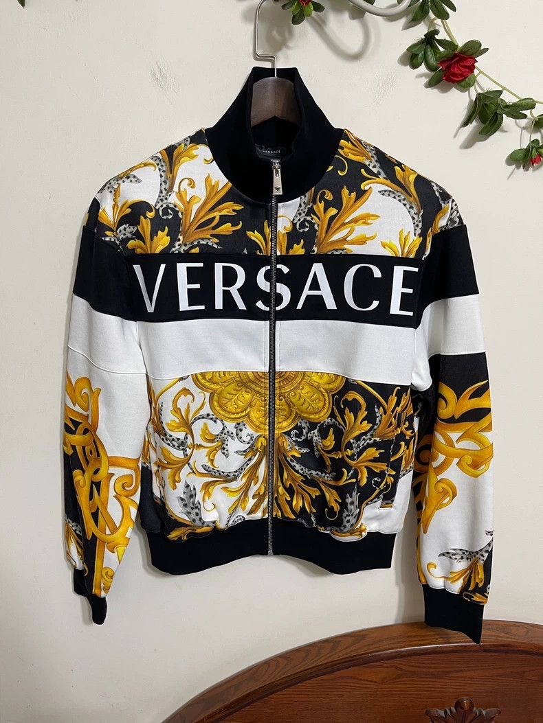 Versace Versace Baroque jacket coat Size US M / EU 48-50 / 2 - 1 Thumbnail