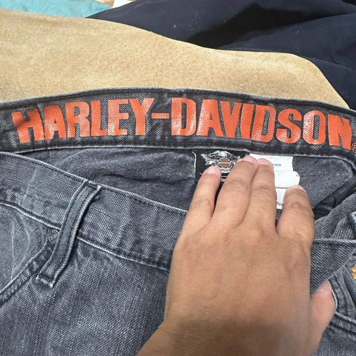 Harley Davidson Harley Davidson Dark Wash Fray Hem Jeans Size US 36 / EU 52 - 8 Thumbnail