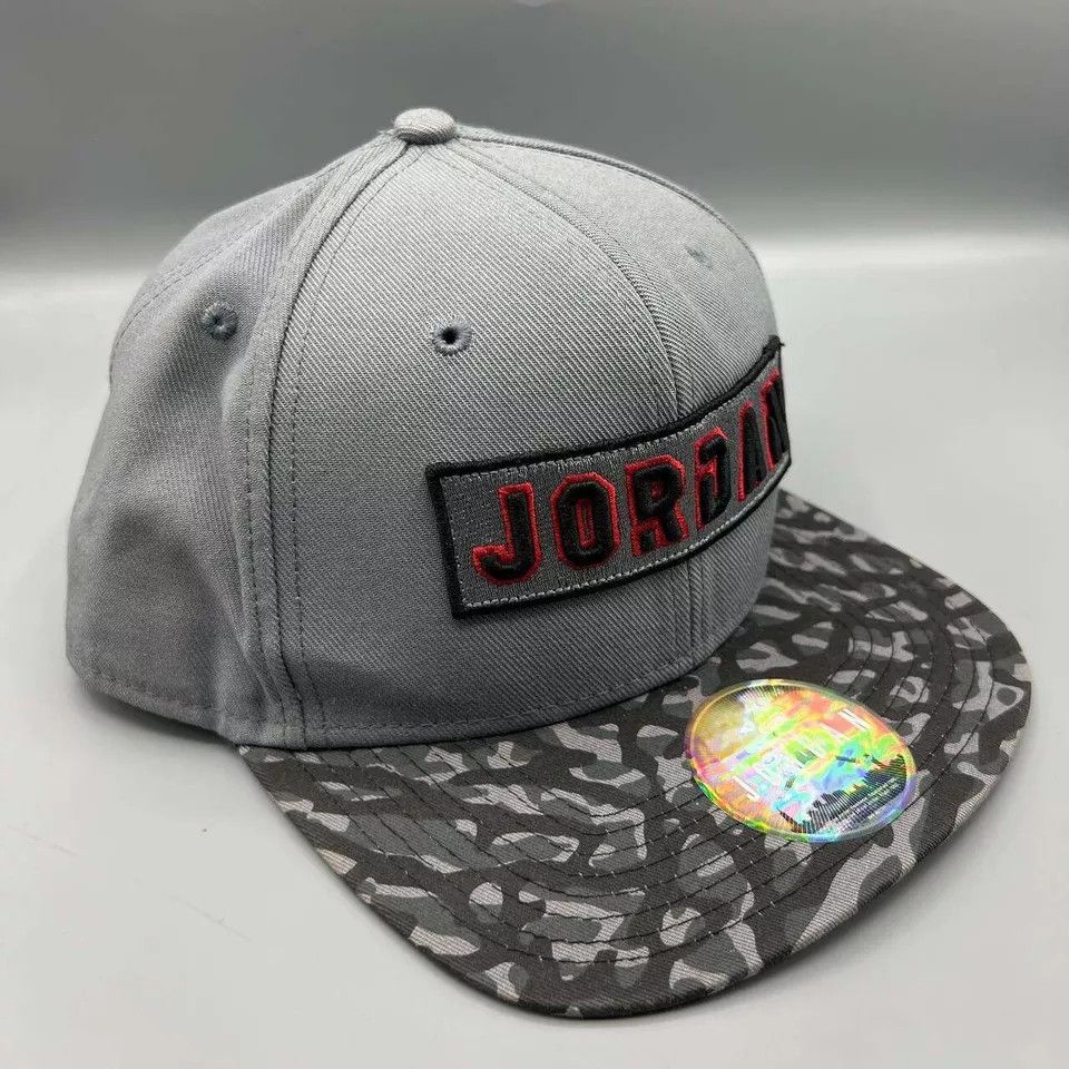 Jordan Brand Air Jordan Hat Men Gray Camouflage Embroidered Snap Back Cap Size ONE SIZE - 3 Thumbnail