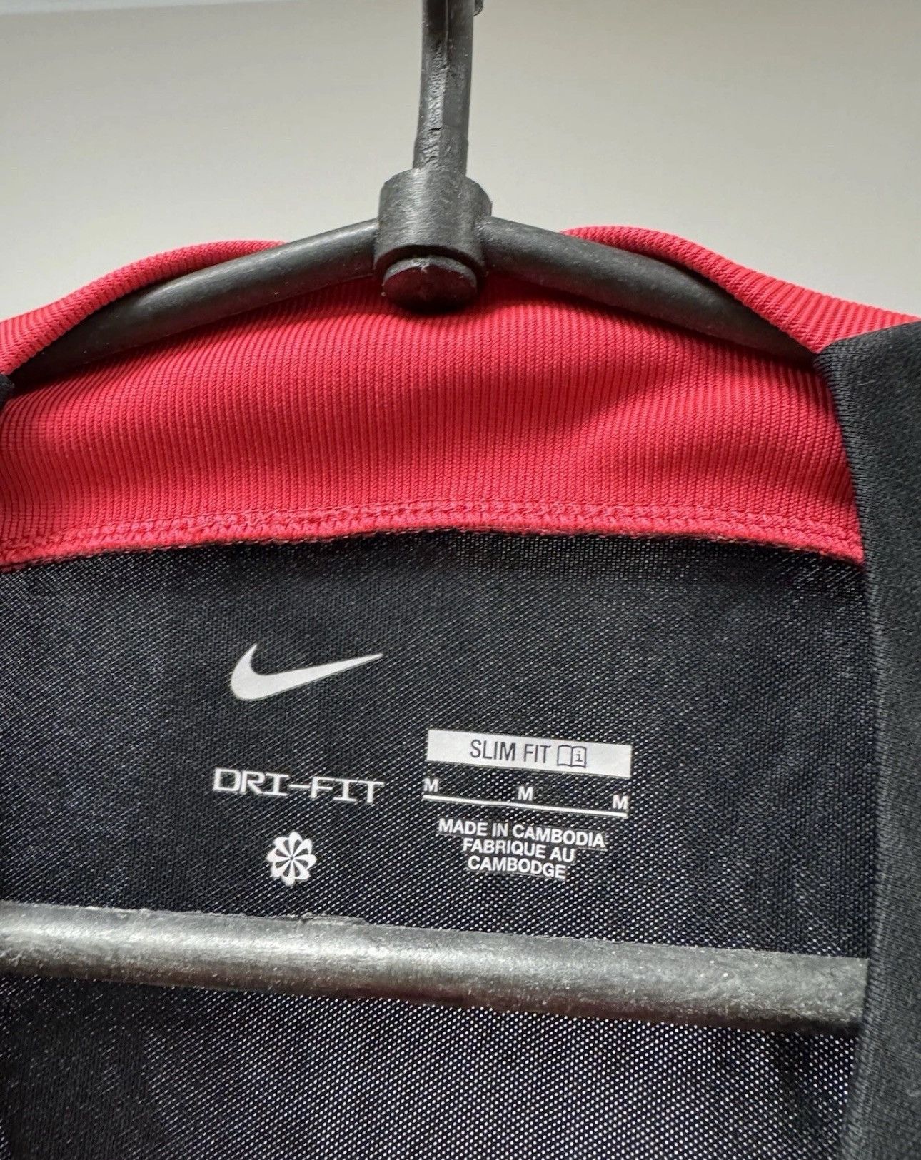 Nike NIKE LIVERPOOL 2022 2023 TRAINING SHIRT FOOTBALL SOCCER Size US M / EU 48-50 / 2 - 3 Thumbnail