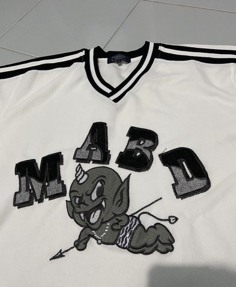 Japanese Brand × Vintage Vintage Mischief A Bady Devils Size US L / EU 52-54 / 3 - 6 Thumbnail