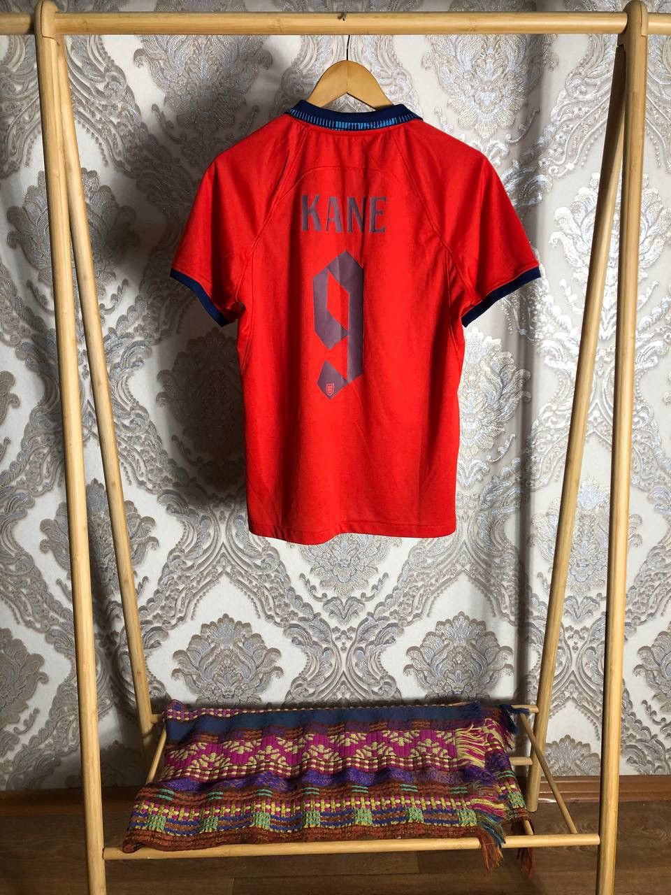 Nike VINTAGE NIKE ENGLAND SOCCER JERSEY RETRO BEYERN BLOKE Y2K Size US S / EU 44-46 / 1 - 6 Thumbnail
