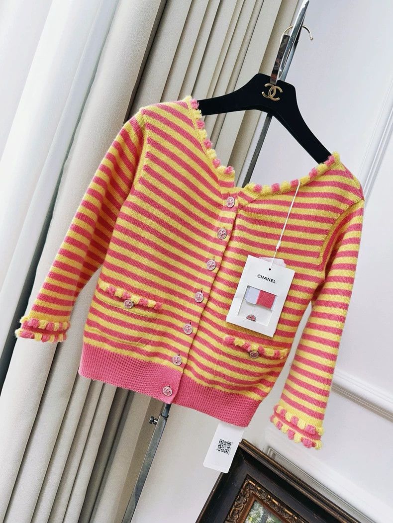 Chanel Chanel 25s spring and summer show yellow patched orange pi Size XXS / US 00 / IT 34 - 1 Thumbnail