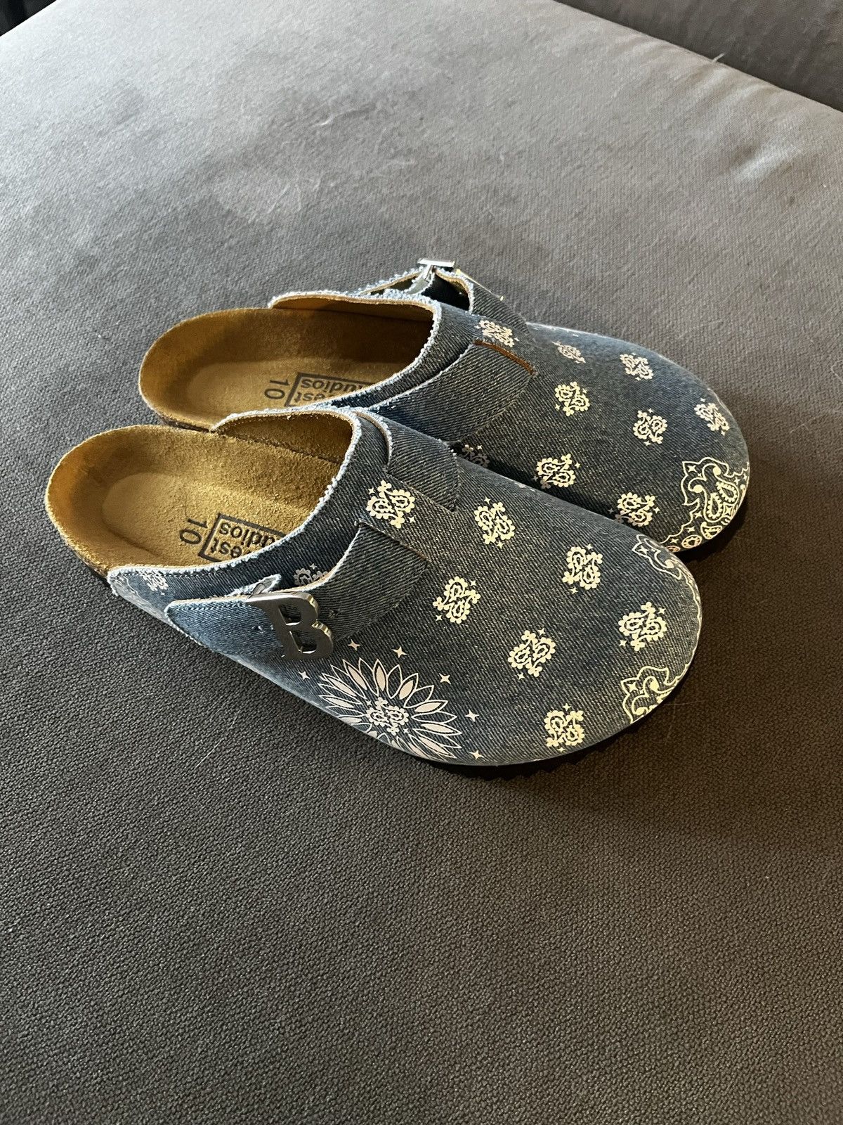 Bravest Studios　サンダル　DENIM PAISLEY MULE Bravest Studios Denim Paisley Tokyo Mule | Nice Kicks