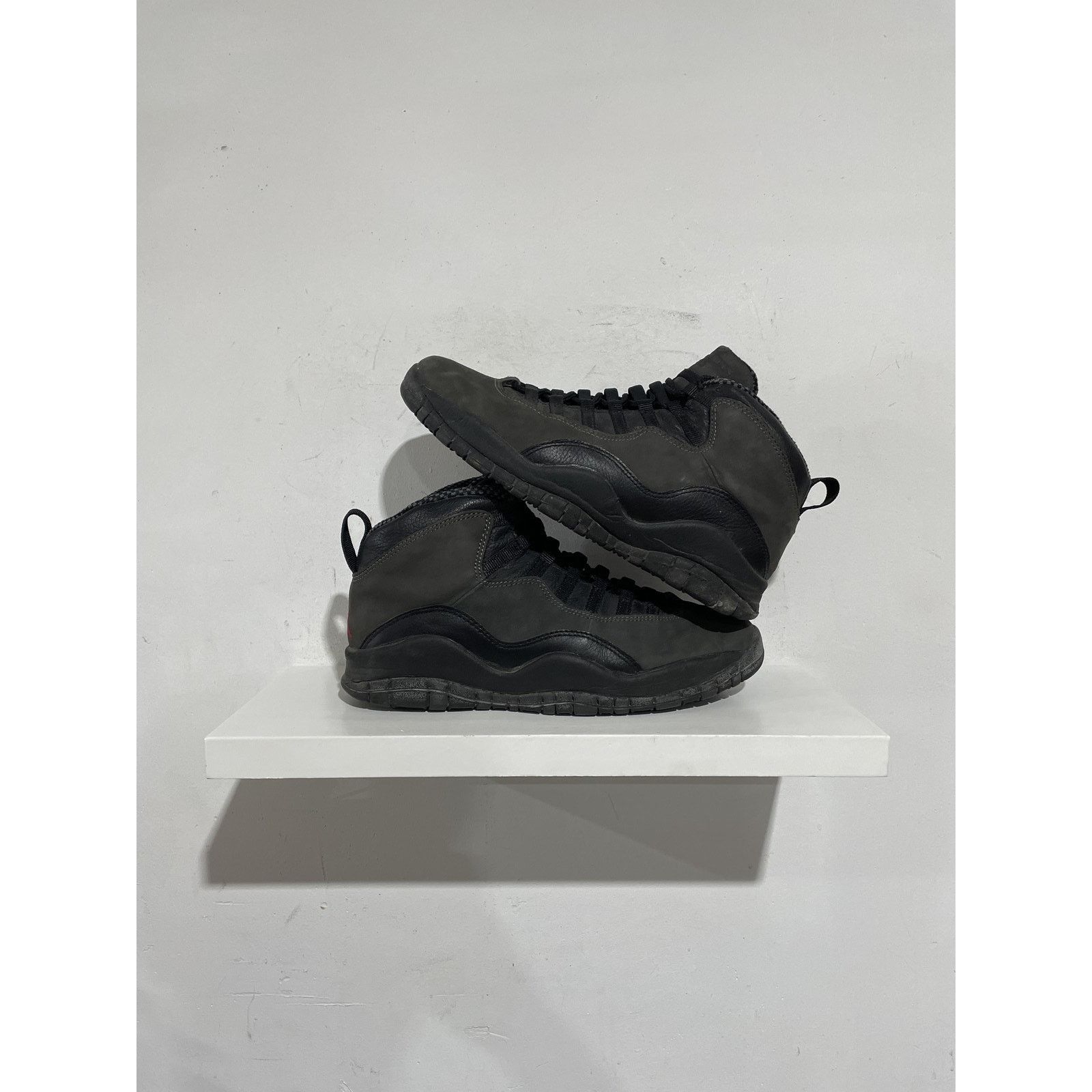 Nike NIKE JORDAN 10 SHADOW GREY SIZE 9 PREOWNED Size US 9 / EU 42 - 1 Thumbnail