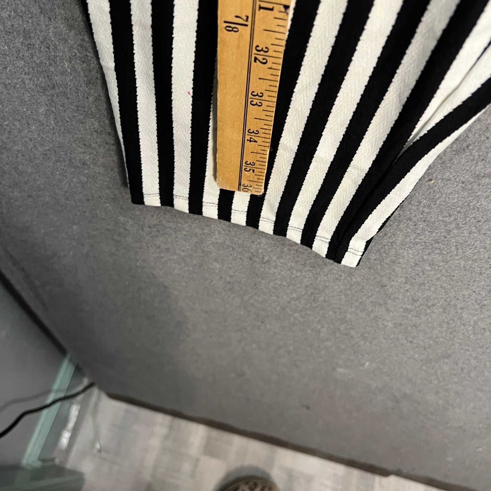 Other AnyBody Yarn Dued Textured Jersey Tapered Lea Pant with Tie Size 30" / US 8 / IT 44 - 7 Thumbnail