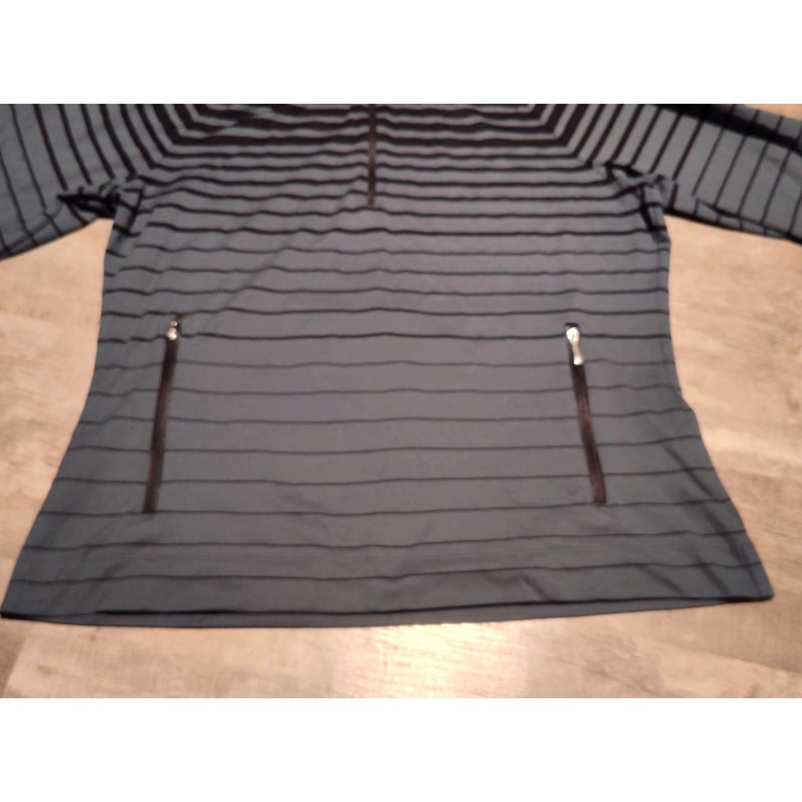 Nike Nike Golf Women’s L Dry-fit 1/4 Zip Pullover Long Sleeve Gray Black Striped Size L / US 10 / IT 46 - 5 Thumbnail