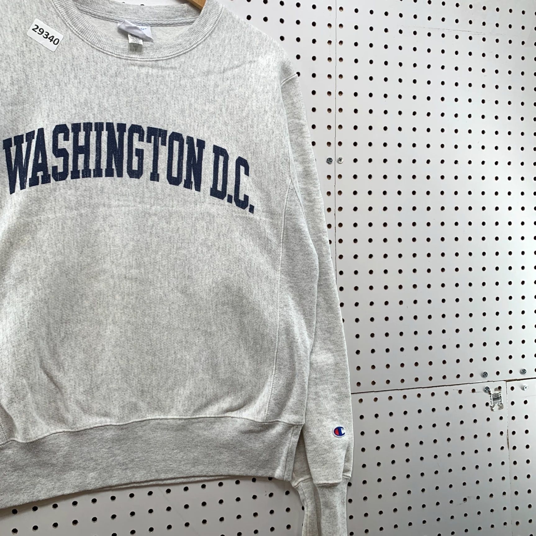 Champion VINTAGE Champion Washington DC Sweatshirt Mens Small Gray Reverse Weave Crewneck Size US S / EU 44-46 / 1 - 6 Thumbnail