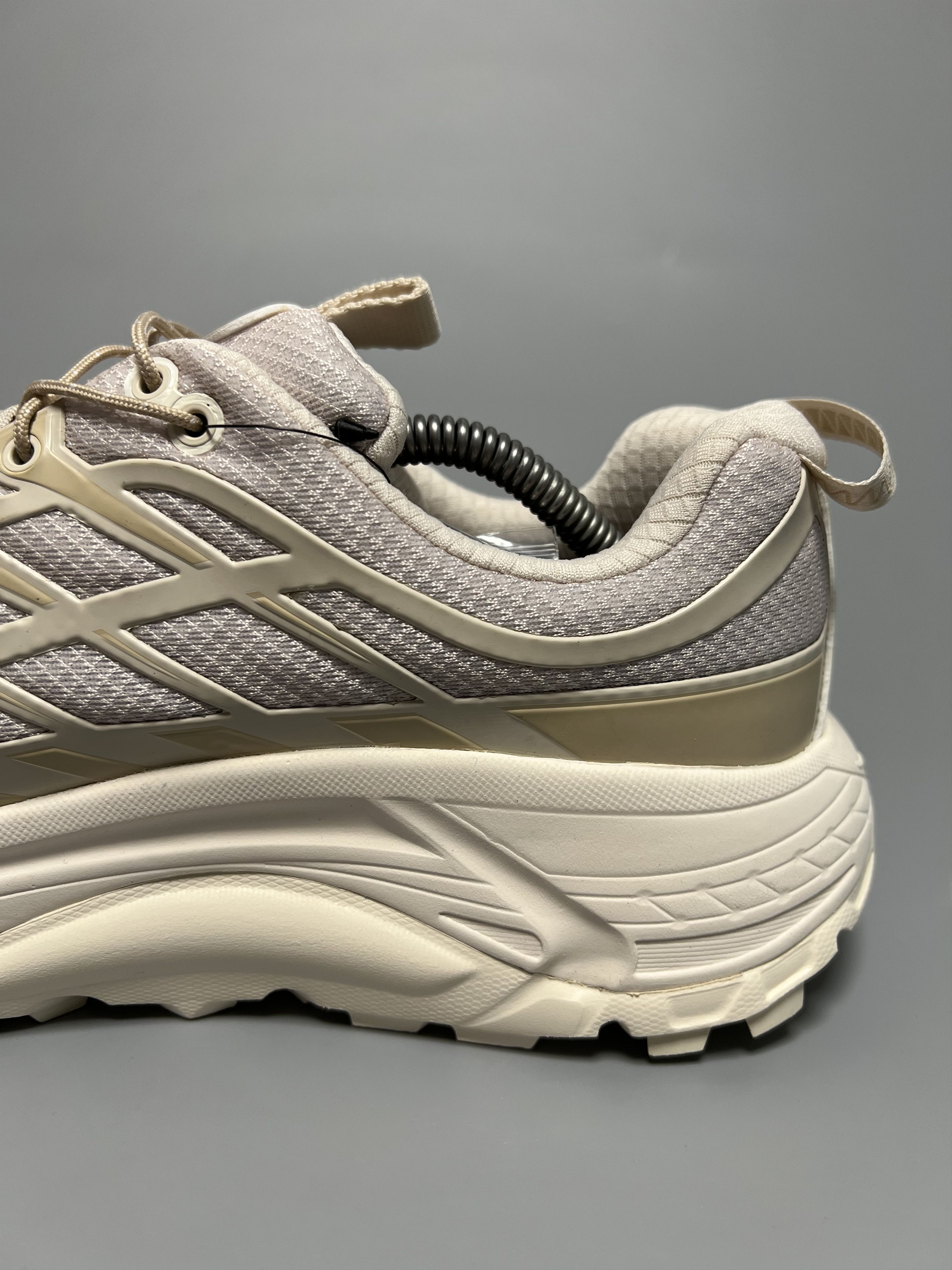 Hoka Hoka One One U Mafate Three 2 Hiking Trail Running Shoes Size US 10 / EU 43 - 11 Thumbnail