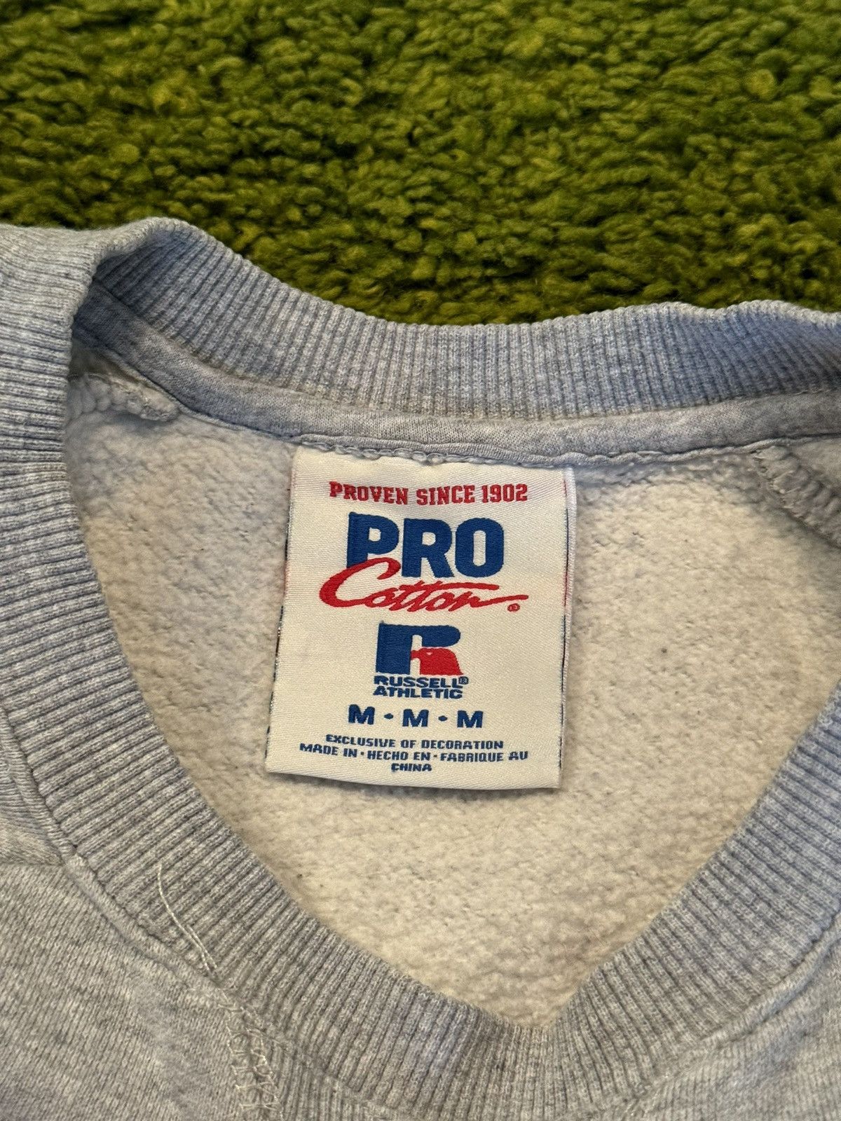 Russell Athletic × Vintage Russell Athletic 2000s vintage logo official sweatshirt Y2K Size US M / EU 48-50 / 2 - 3 Thumbnail