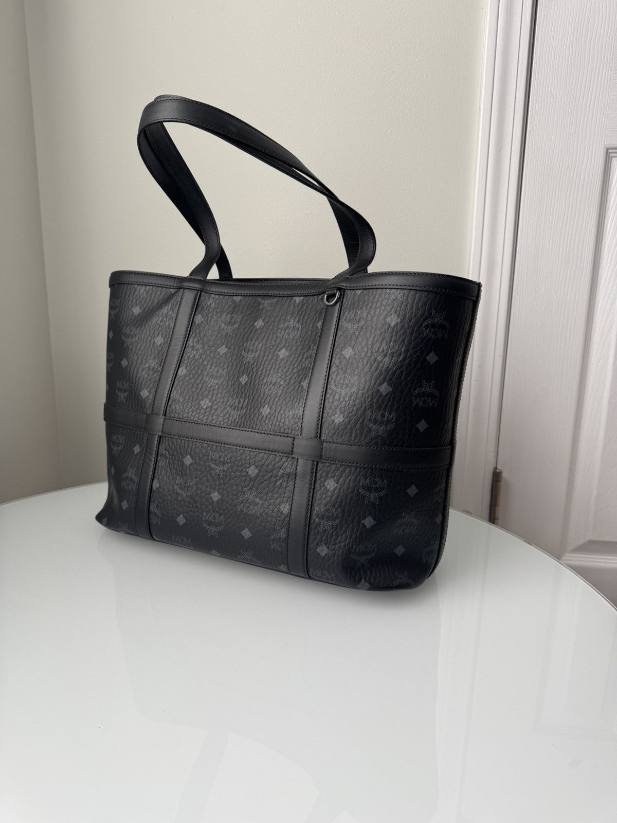 MCM MCM Black & Gray Monogram Logo Tote Bag (aren tote visetos) Size ONE SIZE - 9 Thumbnail