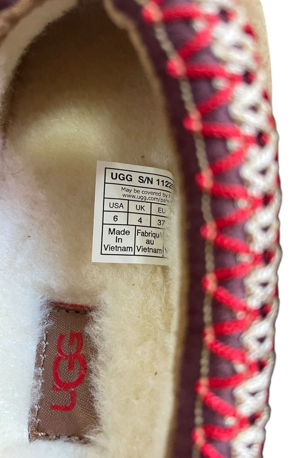 Ugg UGG Tazz II size EU 37-US 7 Size US 6 / IT 36 - 10 Thumbnail
