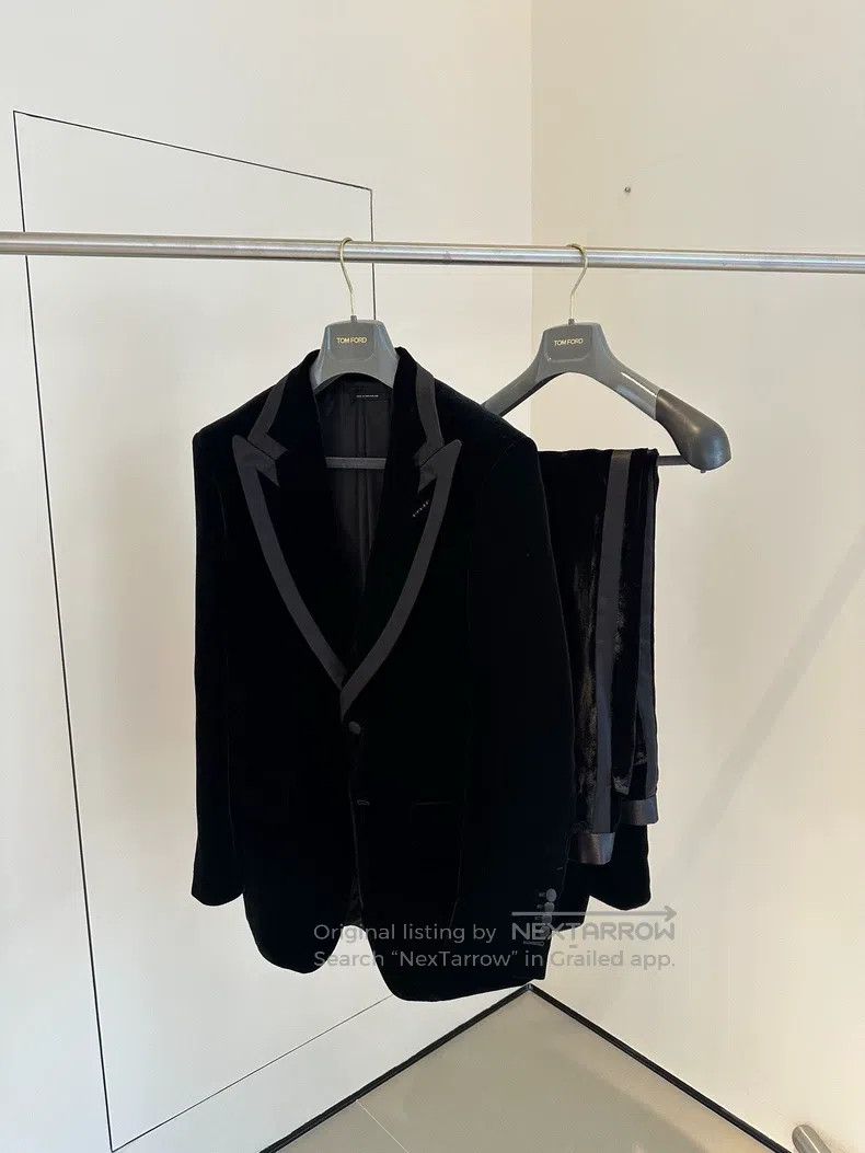 Tom Ford Tom Ford Men's Velvet Patchwork Evening Tuxedo Suit Size 50L - 1 Thumbnail