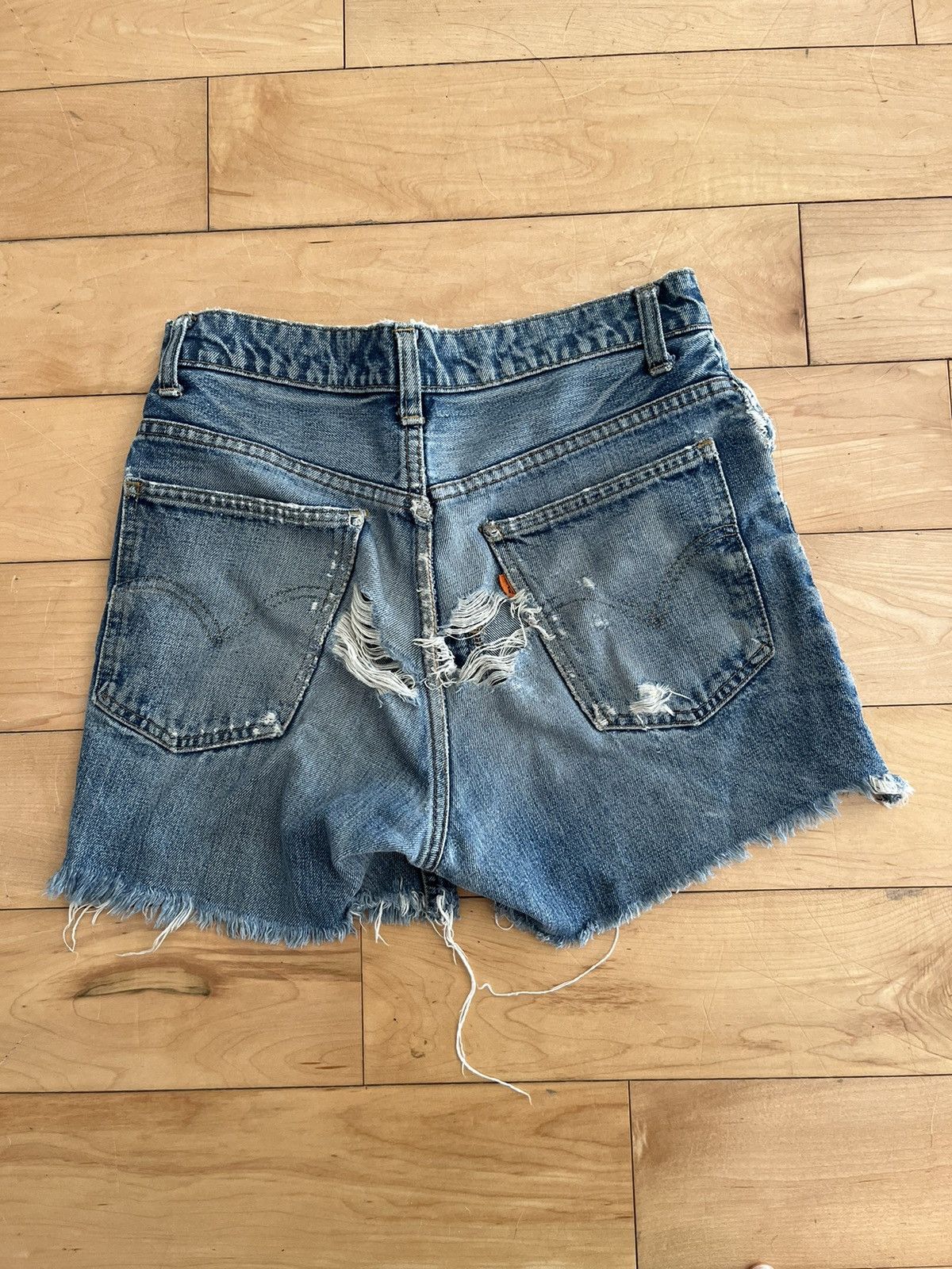 Levi's Vintage Clothing Vintage Levi's Orange tab Heavily Distressed Cut Off Short Size US 28 / EU 44 - 2 Thumbnail