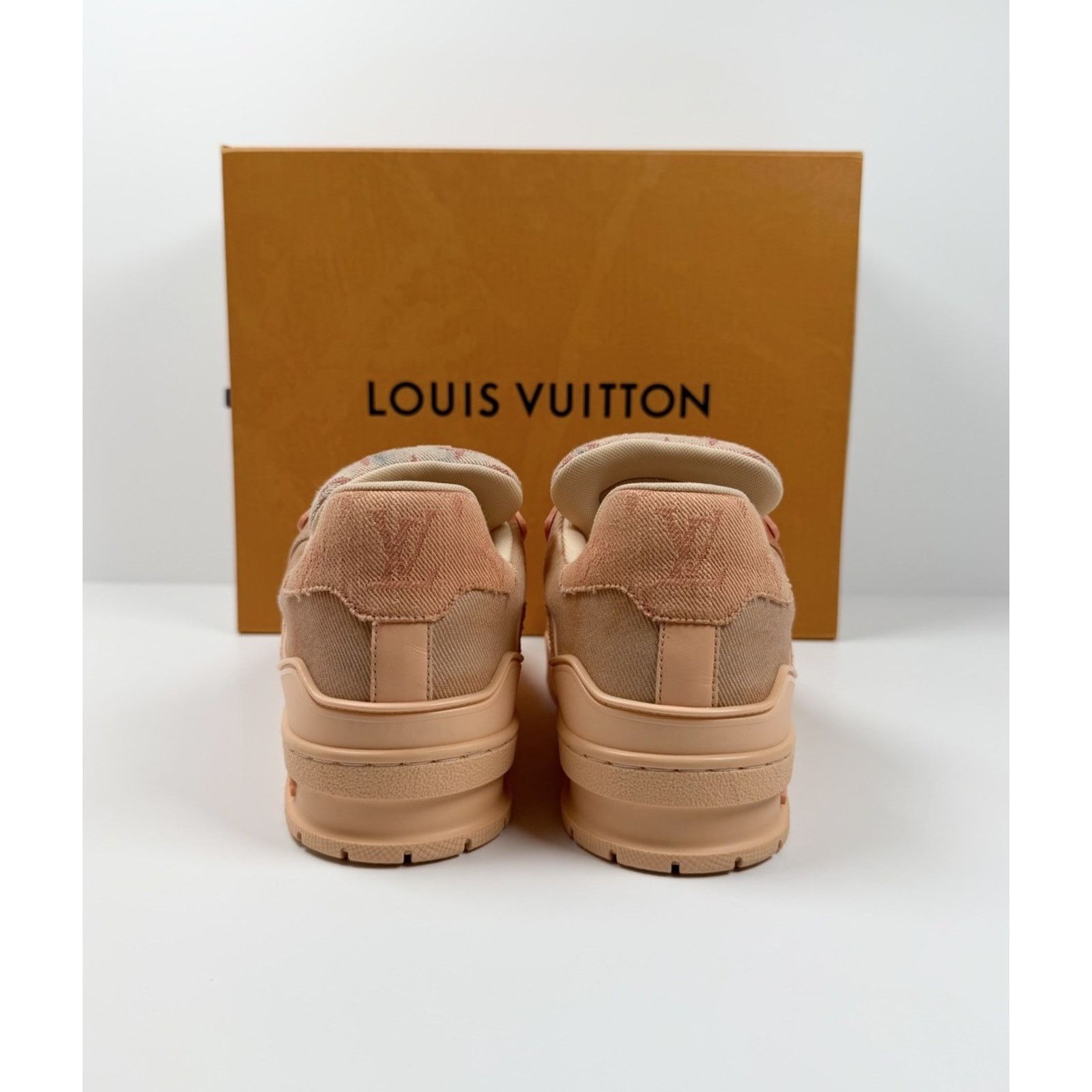 Louis Vuitton Size 6.5LV/7.5US - Louis Vuitton Denim Trainers WORN 1X! Size US 7.5 / EU 40-41 - 5 Thumbnail
