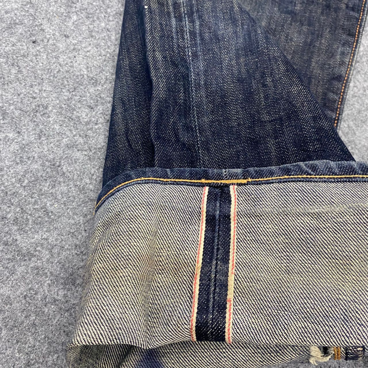 Japanese Brand Vintage Levis 505 Selvegde Redline Distressed Denim Size US 34 / EU 50 - 15 Thumbnail