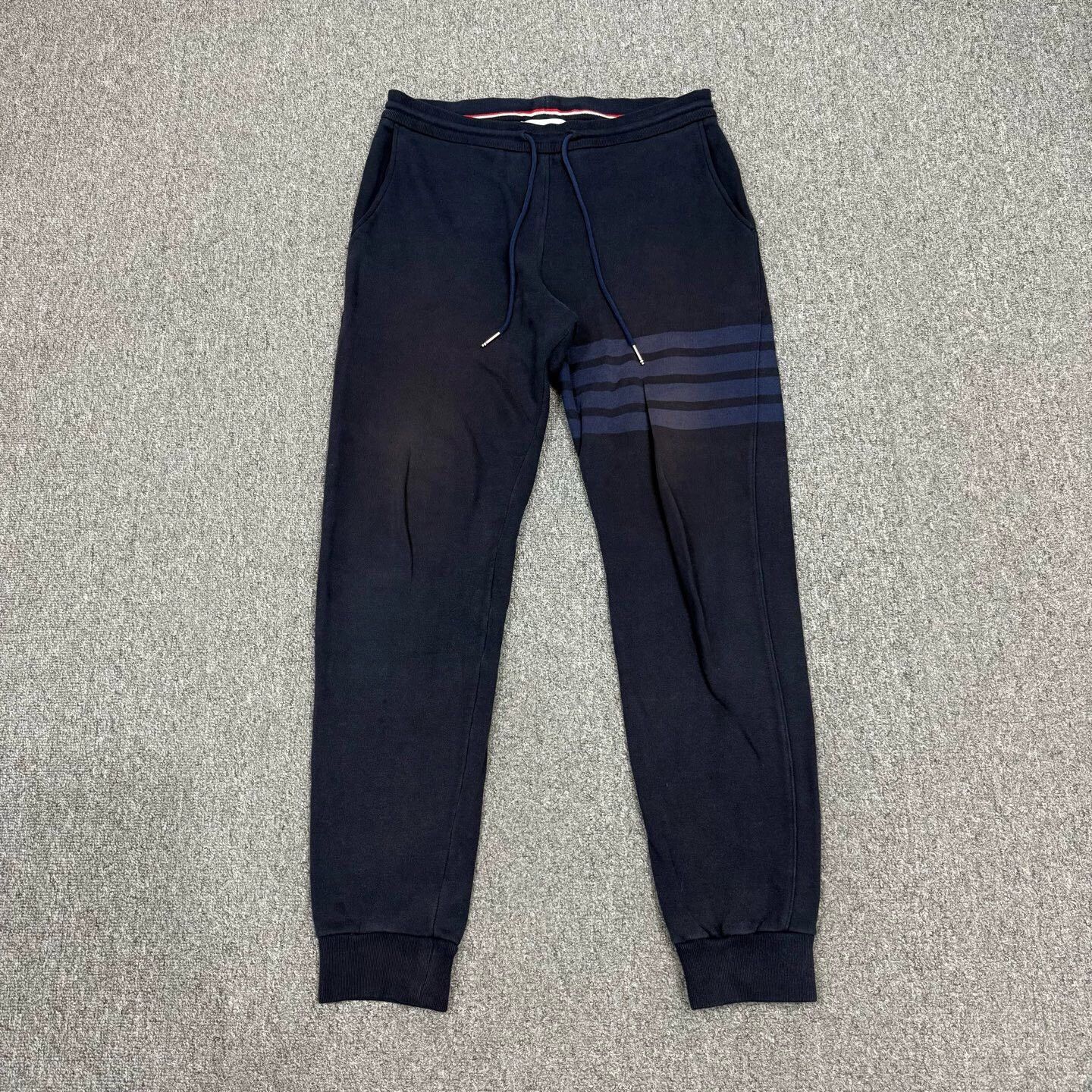 Thom Browne TB deep blue 4-bar stripe sweatpants size 2 95 new Size US 32 / EU 48 - 1 Thumbnail