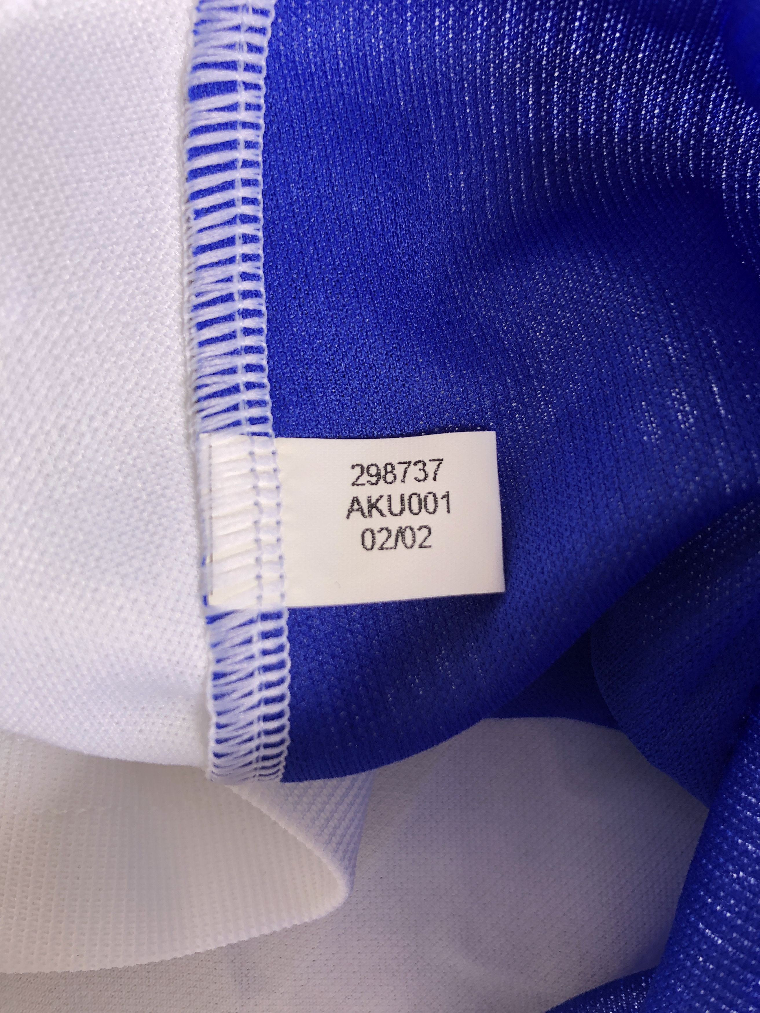 Adidas France Away Football Shirt 2002-2004 Size M BNWT Size US M / EU 48-50 / 2 - 15 Thumbnail