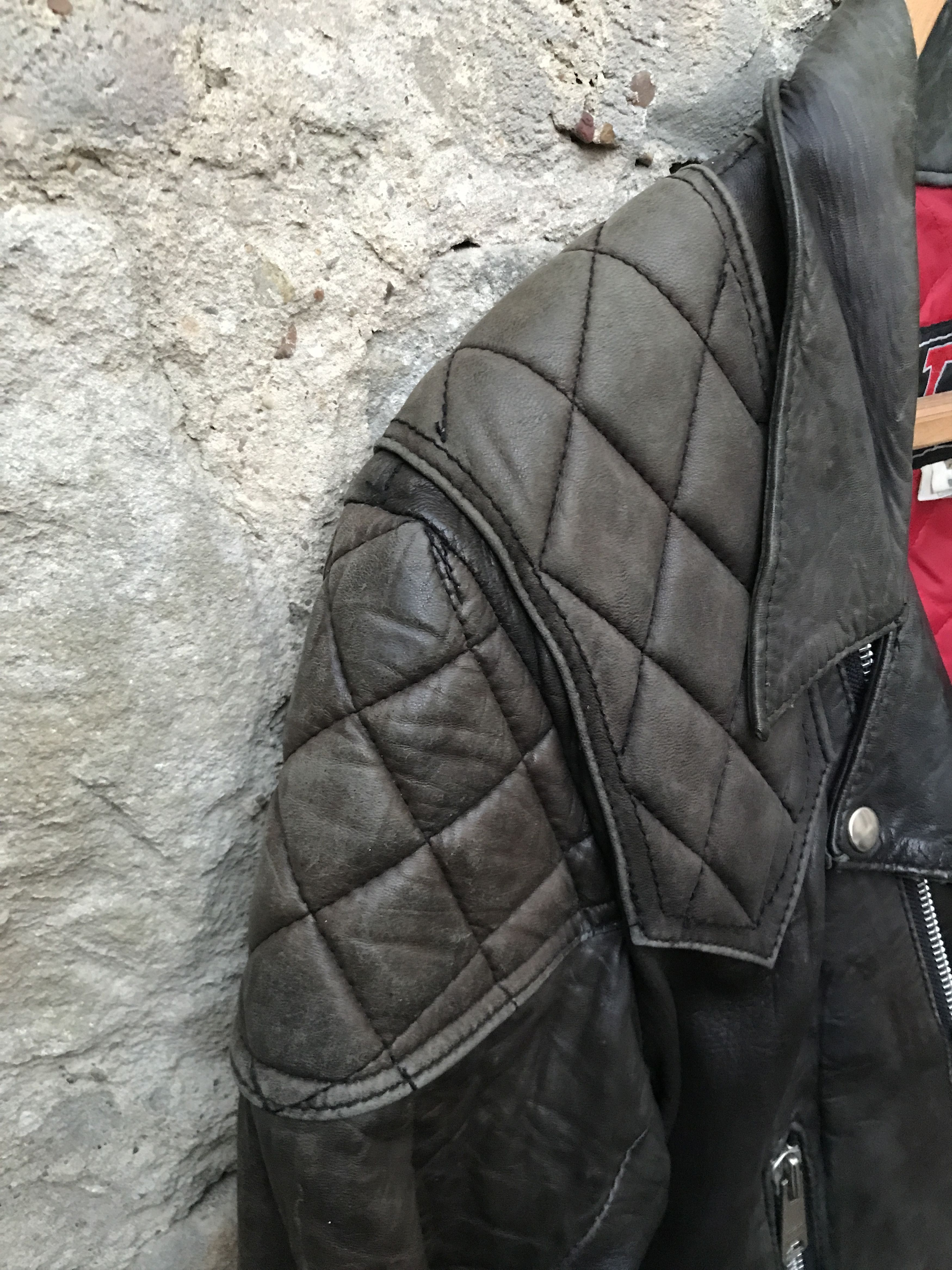 Vintage Rare Vintage 80s TT Leathers Distressed Leather Biker Jacket Size US M / EU 48-50 / 2 - 6 Thumbnail