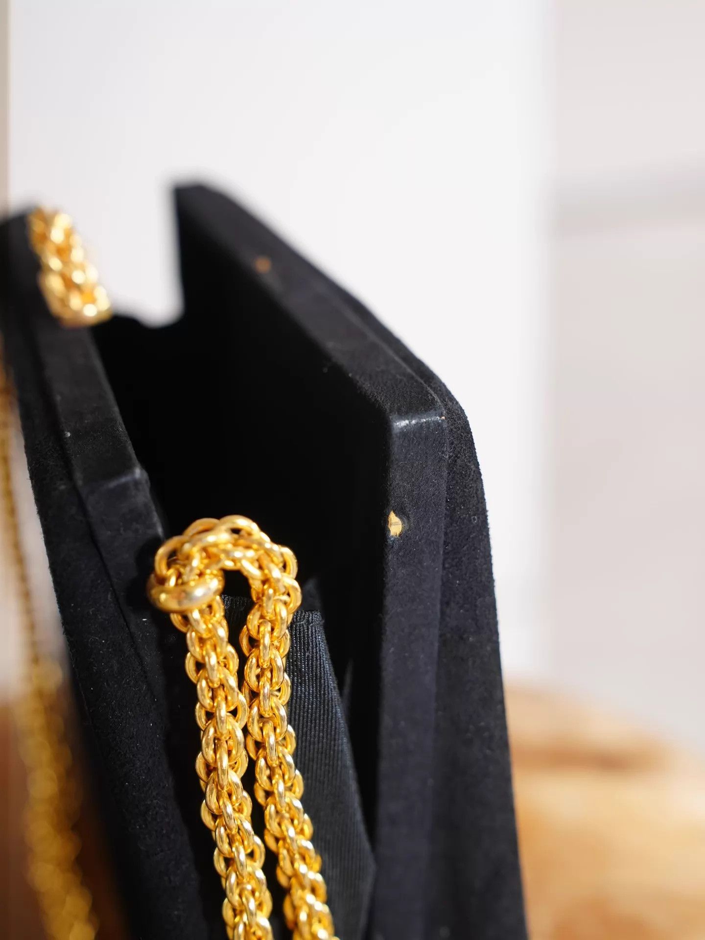Paloma Picasso Paloma Picasso Vintage Black Gold Suede Chain Box Bag Size ONE SIZE - 9 Thumbnail