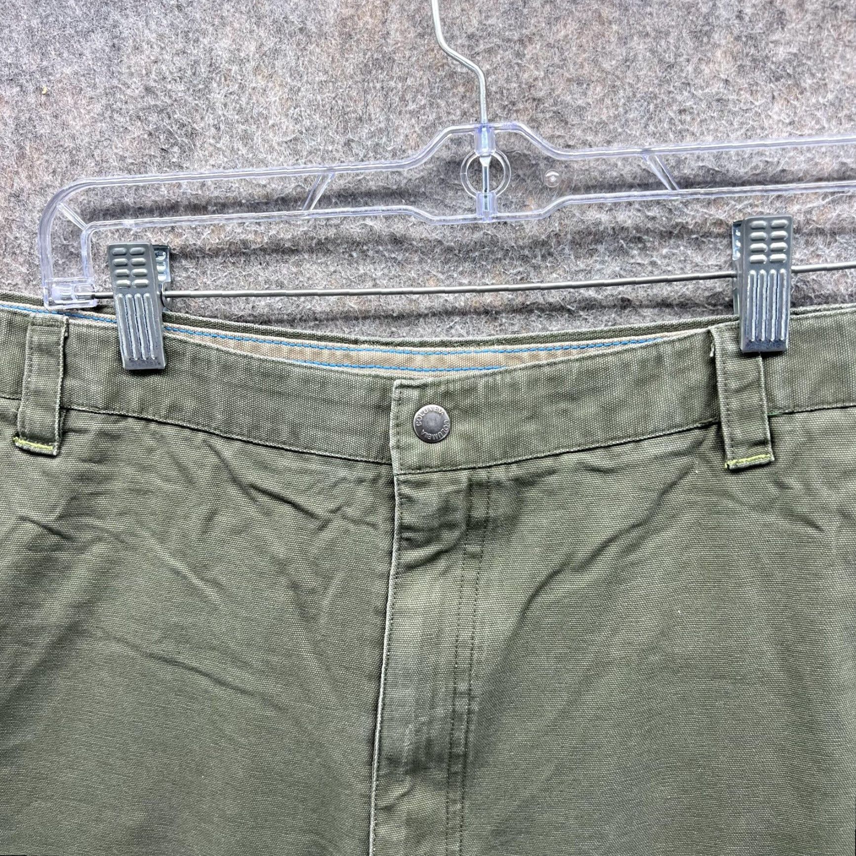 Vintage Columbia Cargo Shorts Mens 44 Big & Tall Green Flat Front Casual 12 Inseam Size US 44 / EU 60 - 7 Thumbnail