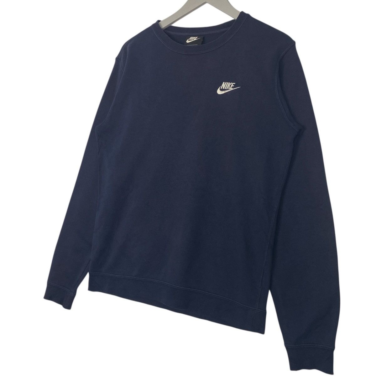 Vintage Vintage Nike Sweatshirt Small Logo Embroidery NavyBlue Size US S / EU 44-46 / 1 - 2 Thumbnail