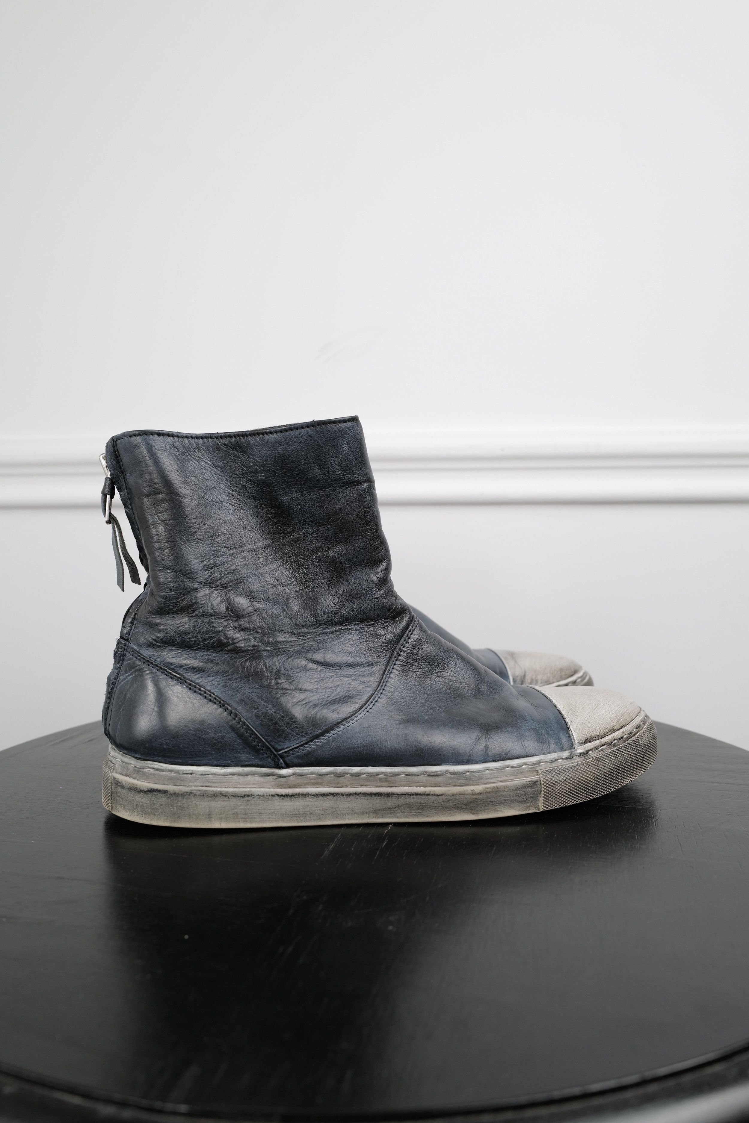 Individual Sentiments HI-TOP SHOES HANDCRAFTED Size US 11 / EU 44 - 9 Thumbnail