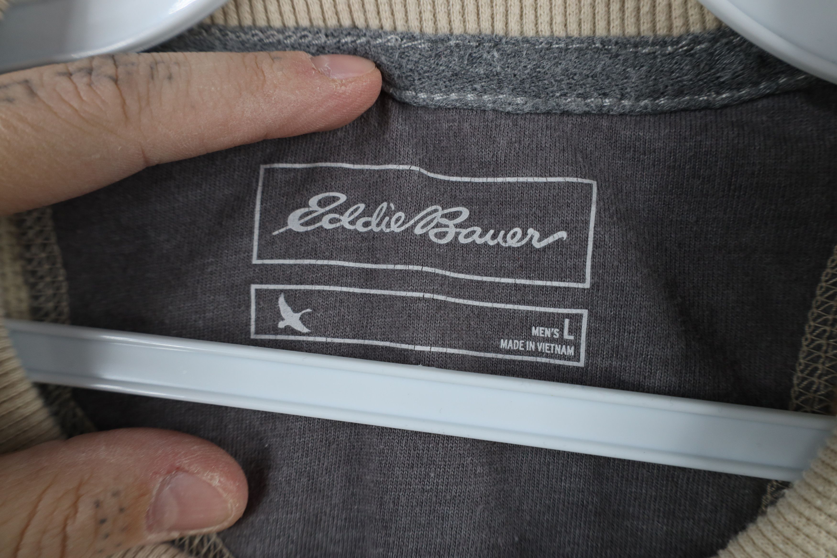 Eddie Bauer × Vintage Vintage Eddie Bauer Script Bear Thermal Waffle Knit T-Shirt Size L / US 10 / IT 46 - 6 Thumbnail