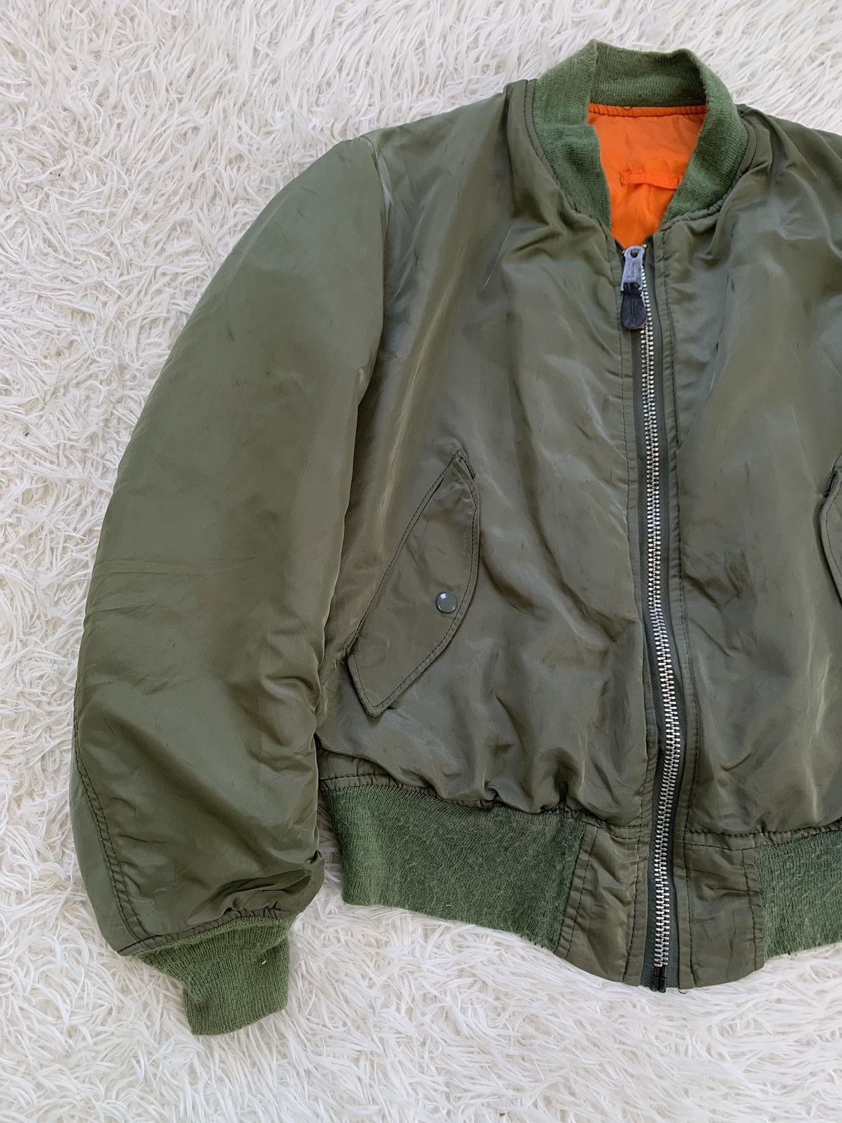 Alpha Industries Vintage Alpha Industries MA-1 Flight Bomber Jacket Zip Ideal Size US S / EU 44-46 / 1 - 3 Thumbnail