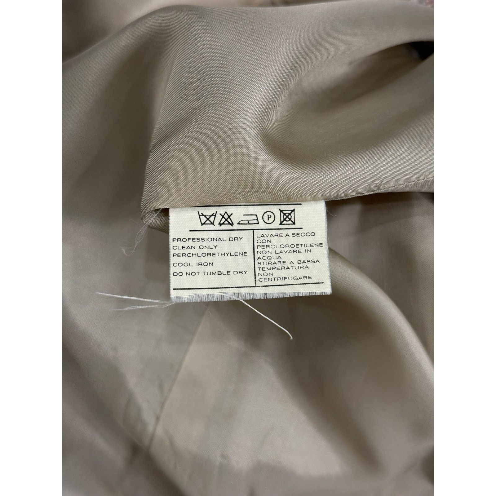 Salvatore Ferragamo 1990s Salvatore Ferragamo checked wool coat Size L / US 10 / IT 46 - 11 Thumbnail