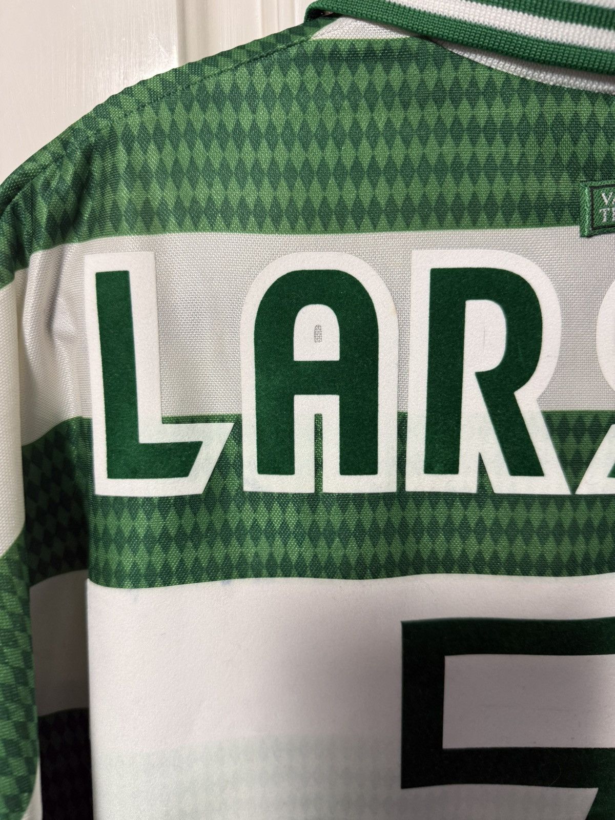 Umbro 1997/99 Celtic FC jersey Home #7 Larsson XXL Size Size US XXL / EU 58 / 5 - 7 Thumbnail