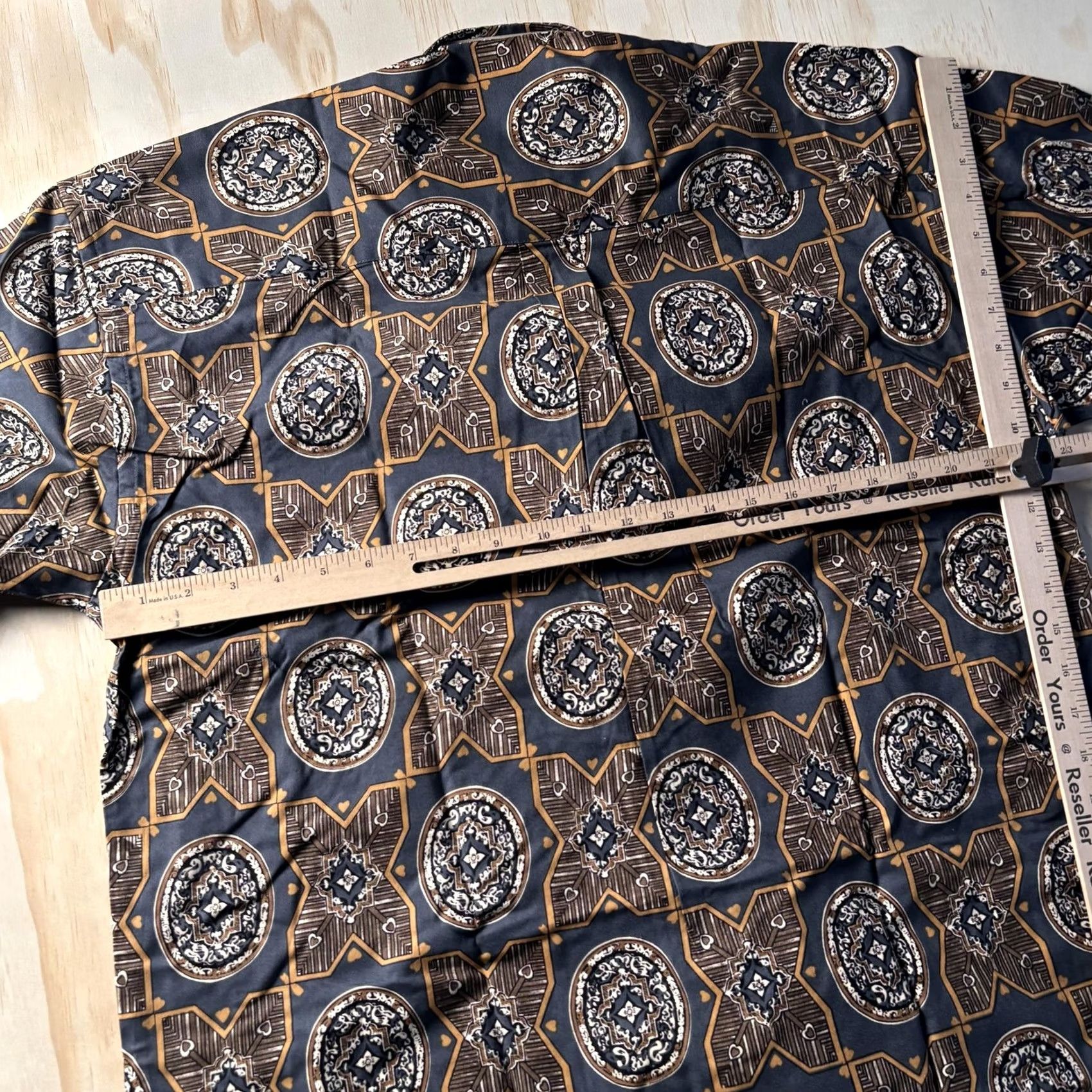 Vintage VINTAGE Natural Issue Shirt Mens Large Blue Geometric Short Sleeve Button Front Size US L / EU 52-54 / 3 - 7 Thumbnail