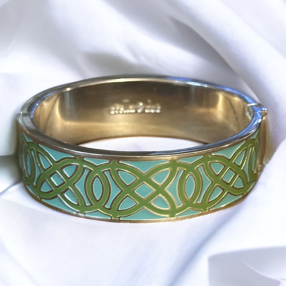 Other Stella & Dot Eleanor Friendship Ties enamel bangle bracelet Size ONE SIZE - 3 Thumbnail