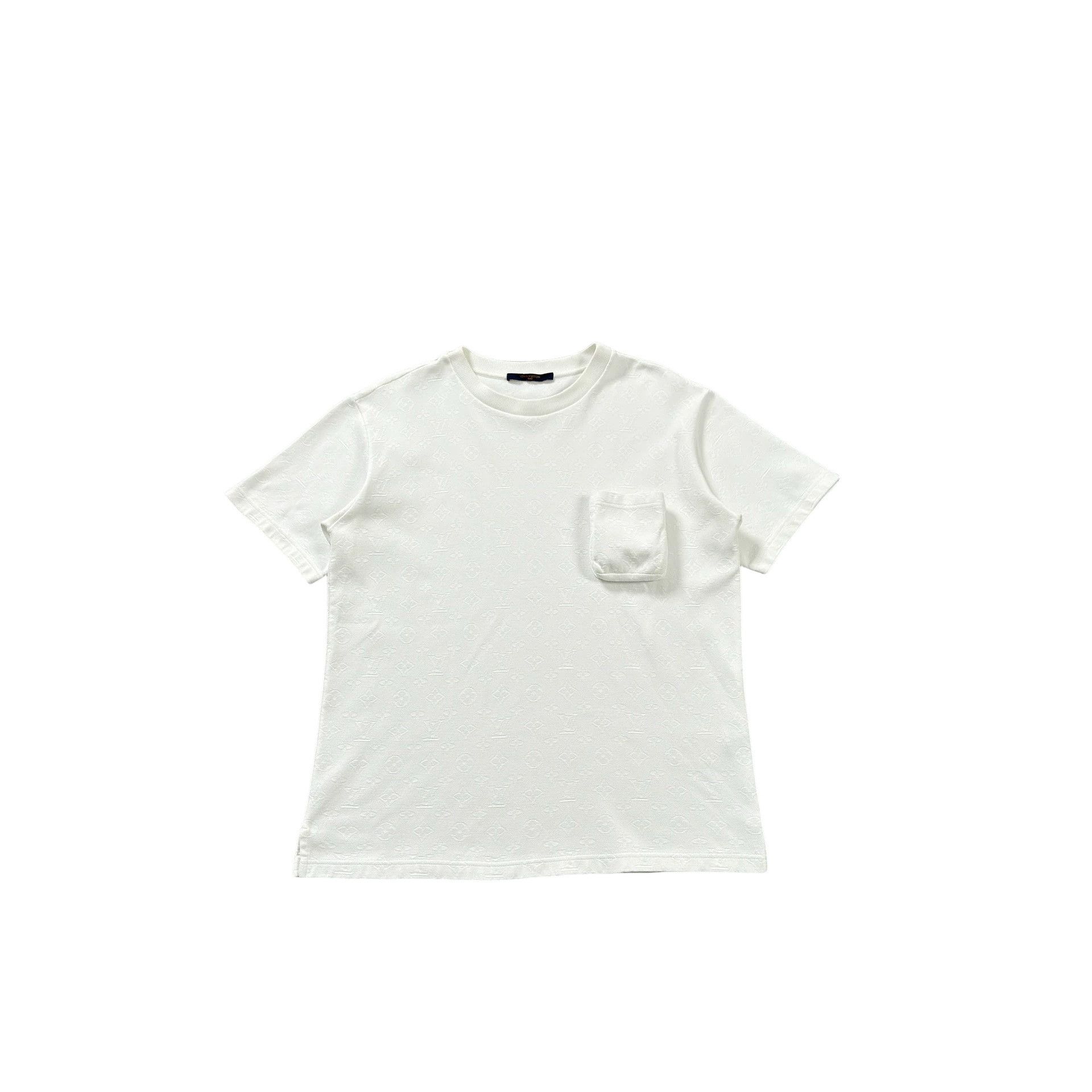 Louis Vuitton Louis Vuitton Monogram Pocket T-Shirt Size L Size US L / EU 52-54 / 3 - 1 Thumbnail