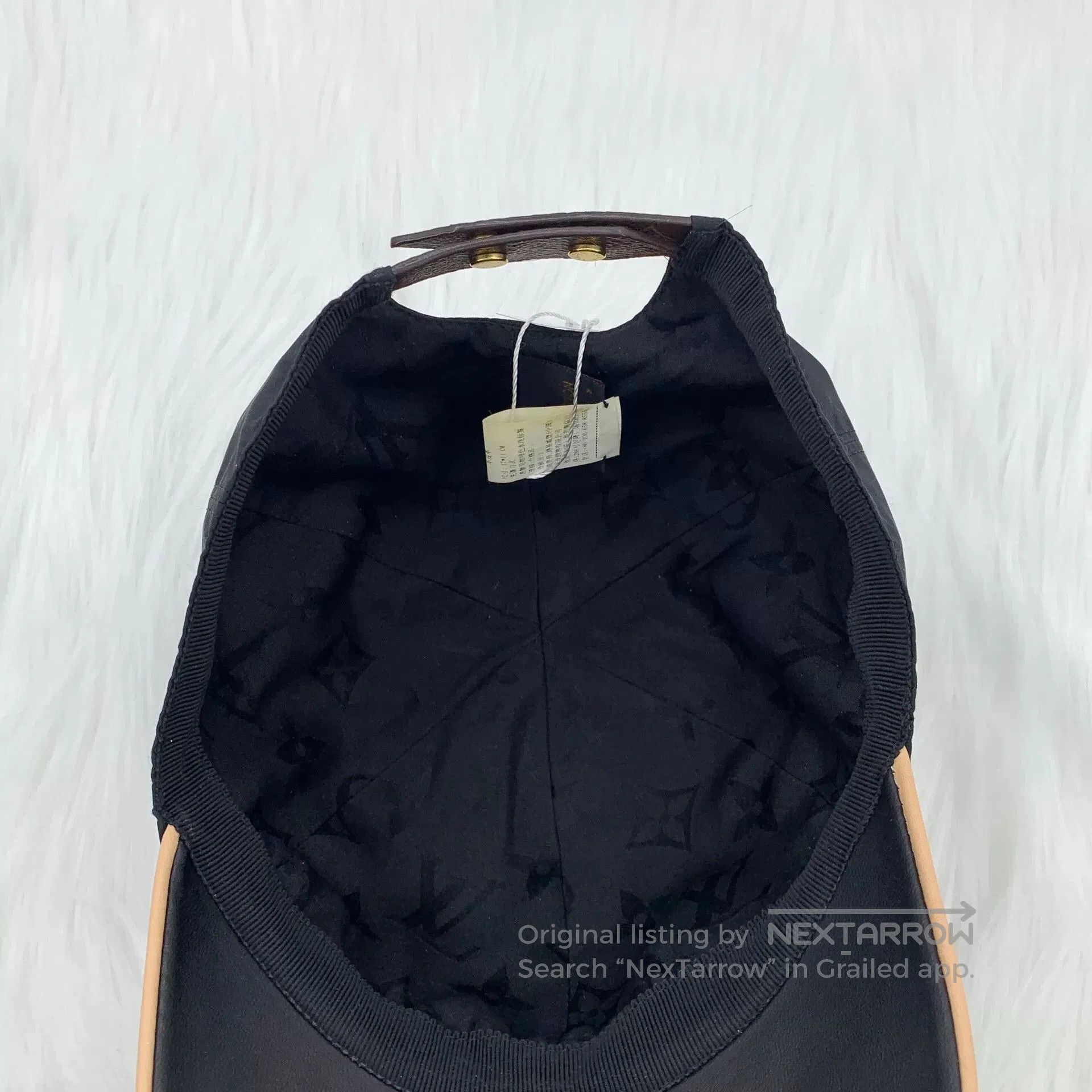 Louis Vuitton Louis Vuitton Black Monogram Logo Cap. Size ONE SIZE - 6 Thumbnail