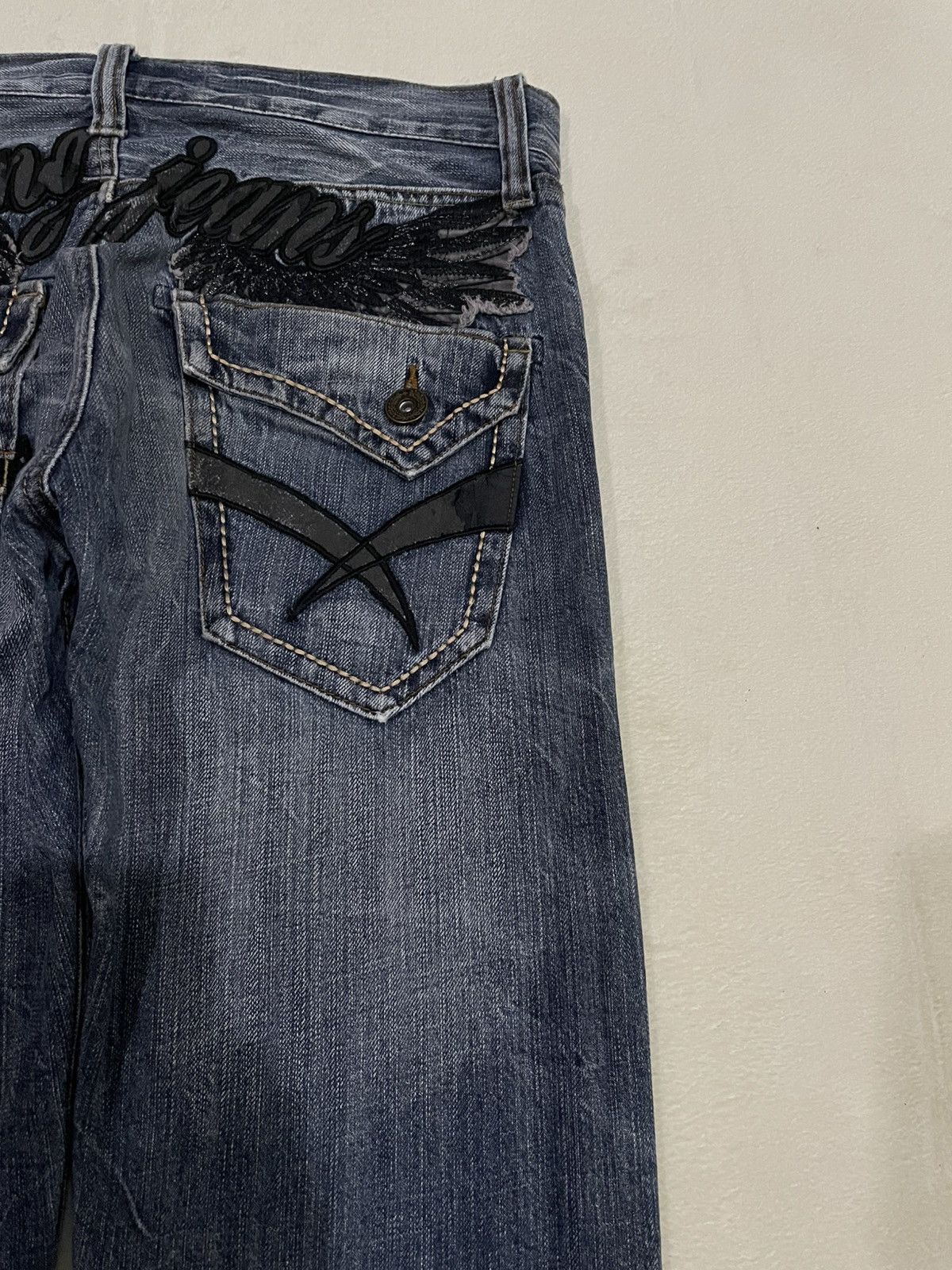 Japanese Brand Vintage Anti-Label Faded Distress Dark Blue Denim Jeans Size US 31 - 14 Thumbnail