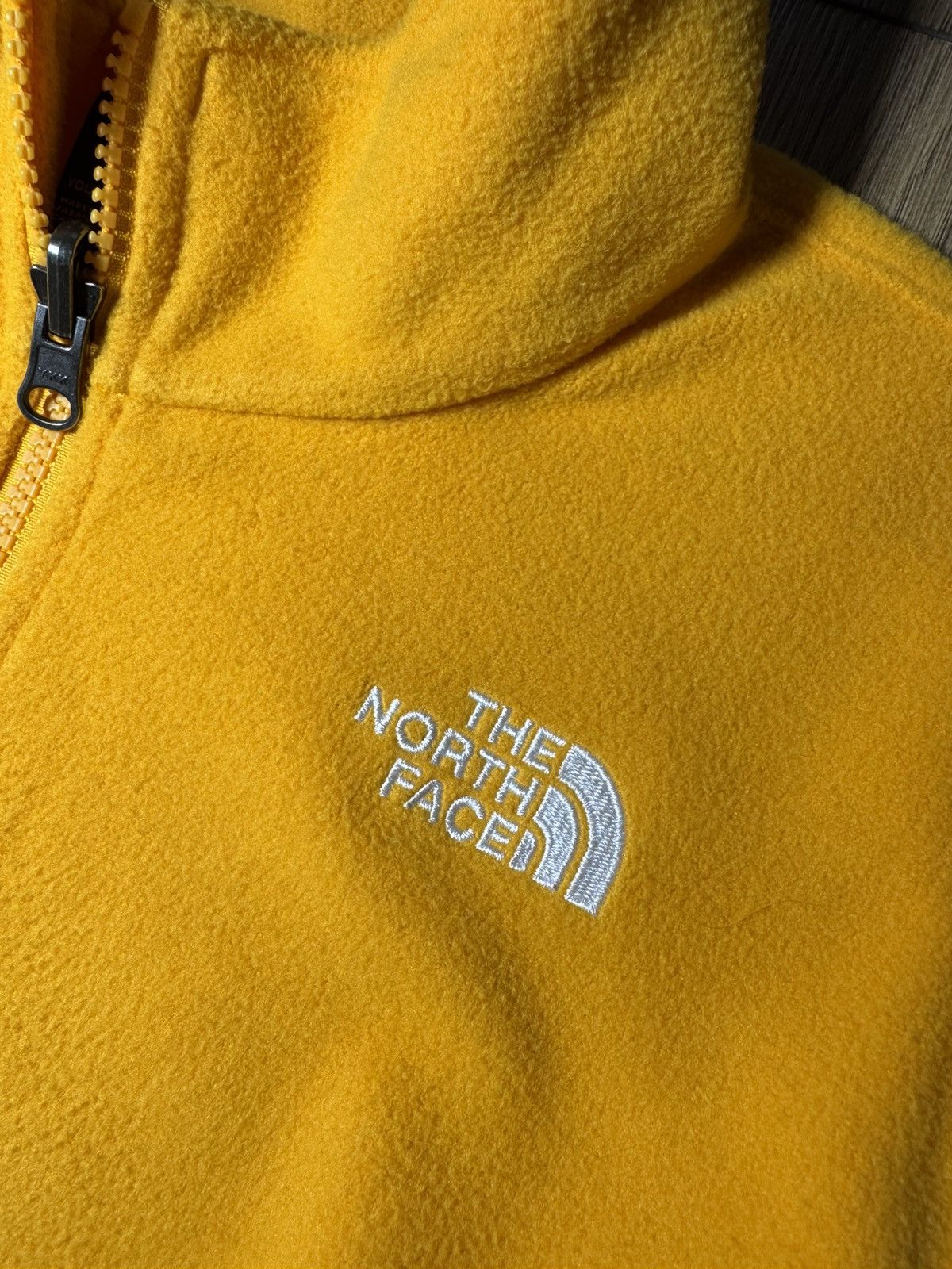 The North Face The North Face Yellow Zipped Fleece Sweatshirt Size M / US 6-8 / IT 42-44 - 9 Thumbnail
