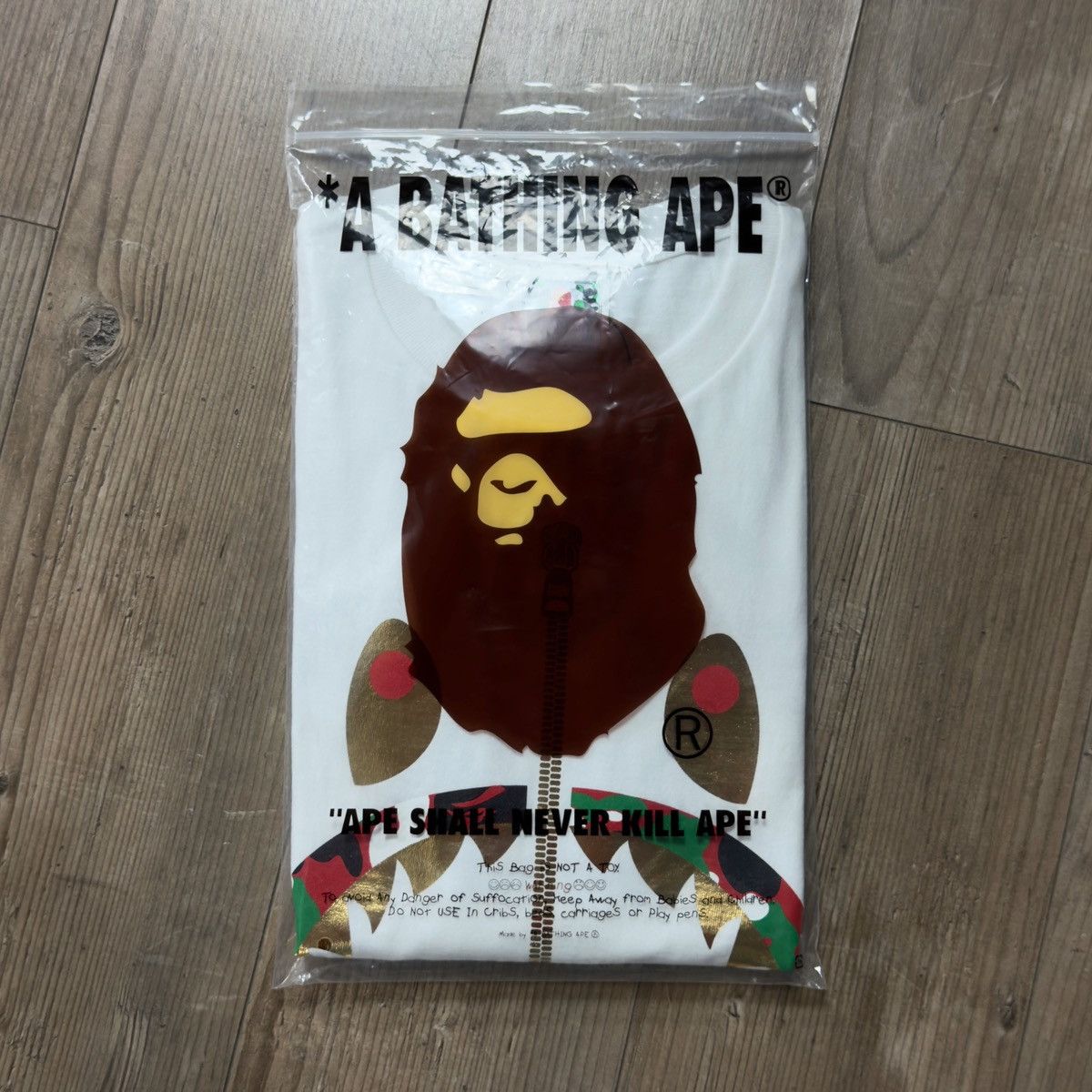 Bape Bape Shark 4th Anniversary Dubai Tee White 2023 Size US L / EU 52-54 / 3 - 2 Thumbnail