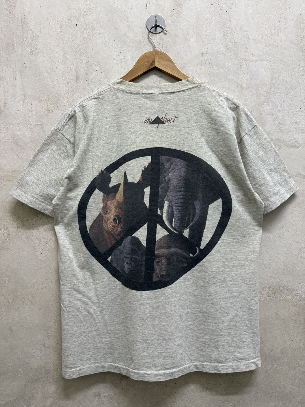 Habitat Vintage 90s One Planet Peace Habitat Tees Size US L / EU 52-54 / 3 - 1 Thumbnail