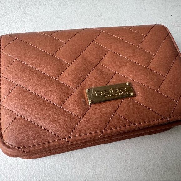 Bebe NWT BEBE SOPHIA CROSSBODY BAG SMALL DARK BLUSH Size ONE SIZE - 2 Thumbnail