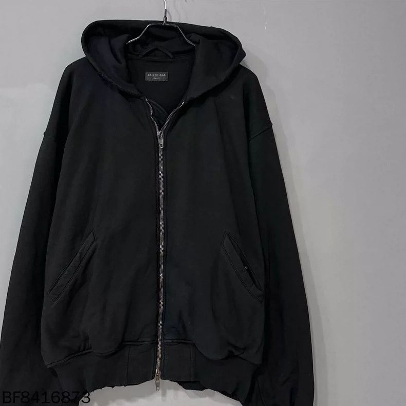 Balenciaga Balenciaga Reversed Letter Zip Hoodie Size US S / EU 44-46 / 1 - 2 Thumbnail