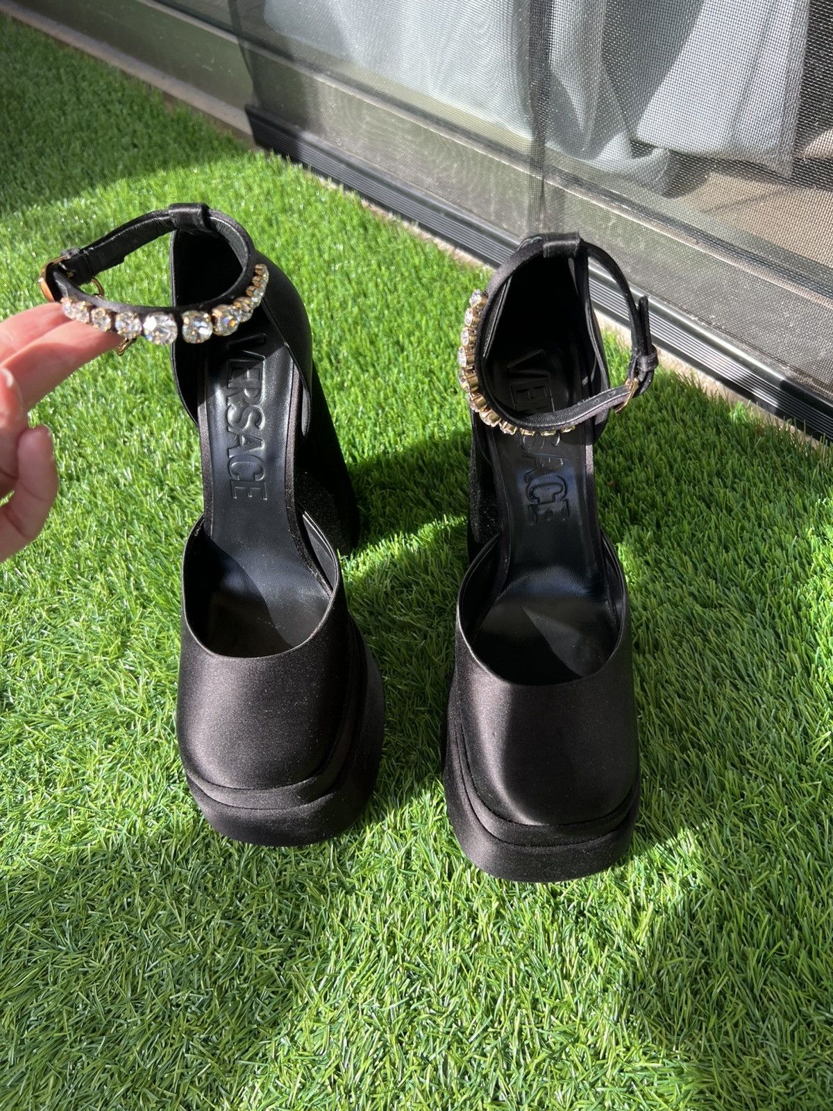 Versace Versace Aevitas/Medusa Size US 9 / IT 39 - 17 Thumbnail